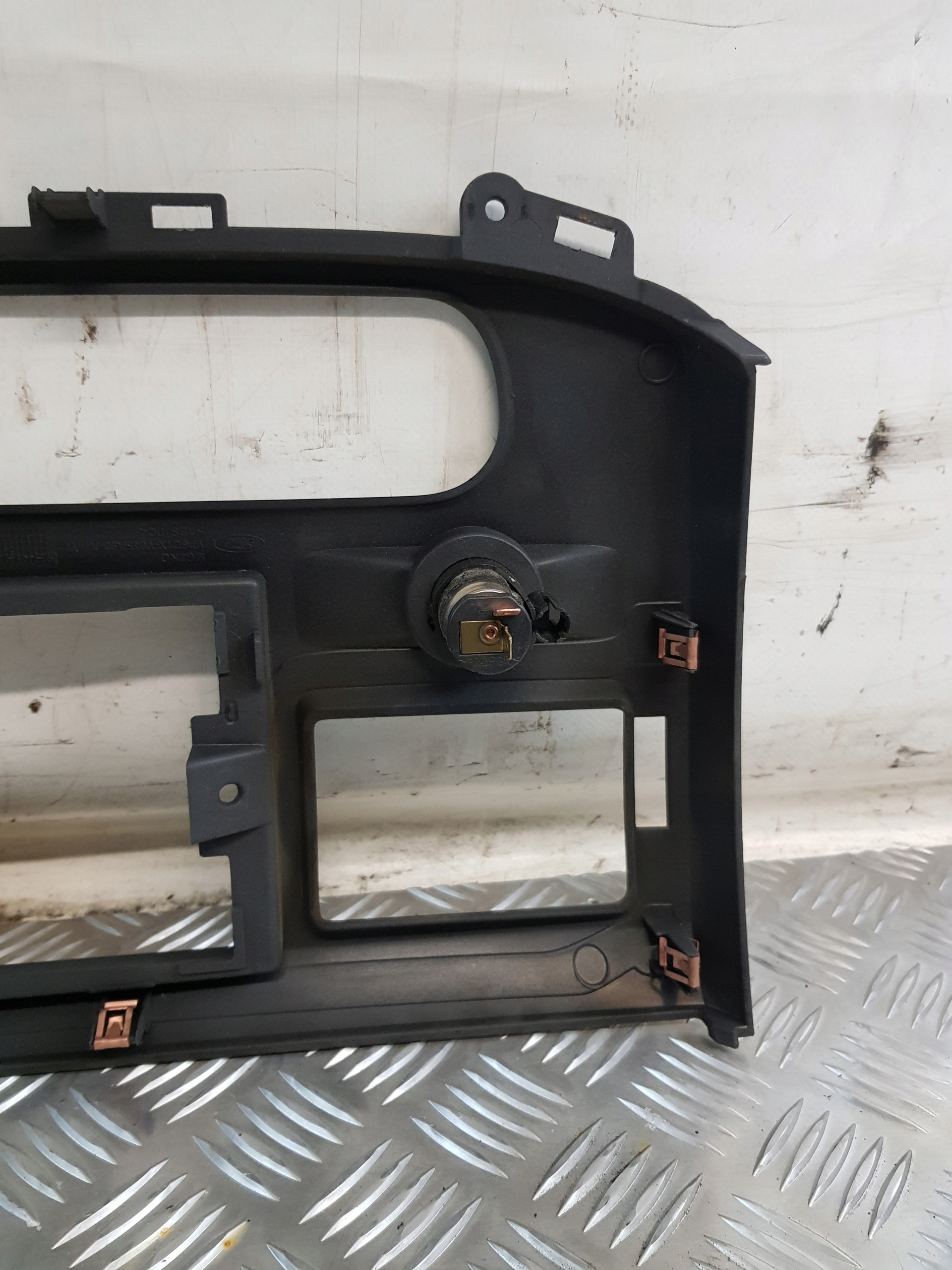 FORD TRANSIT MK7 console frame central+levers