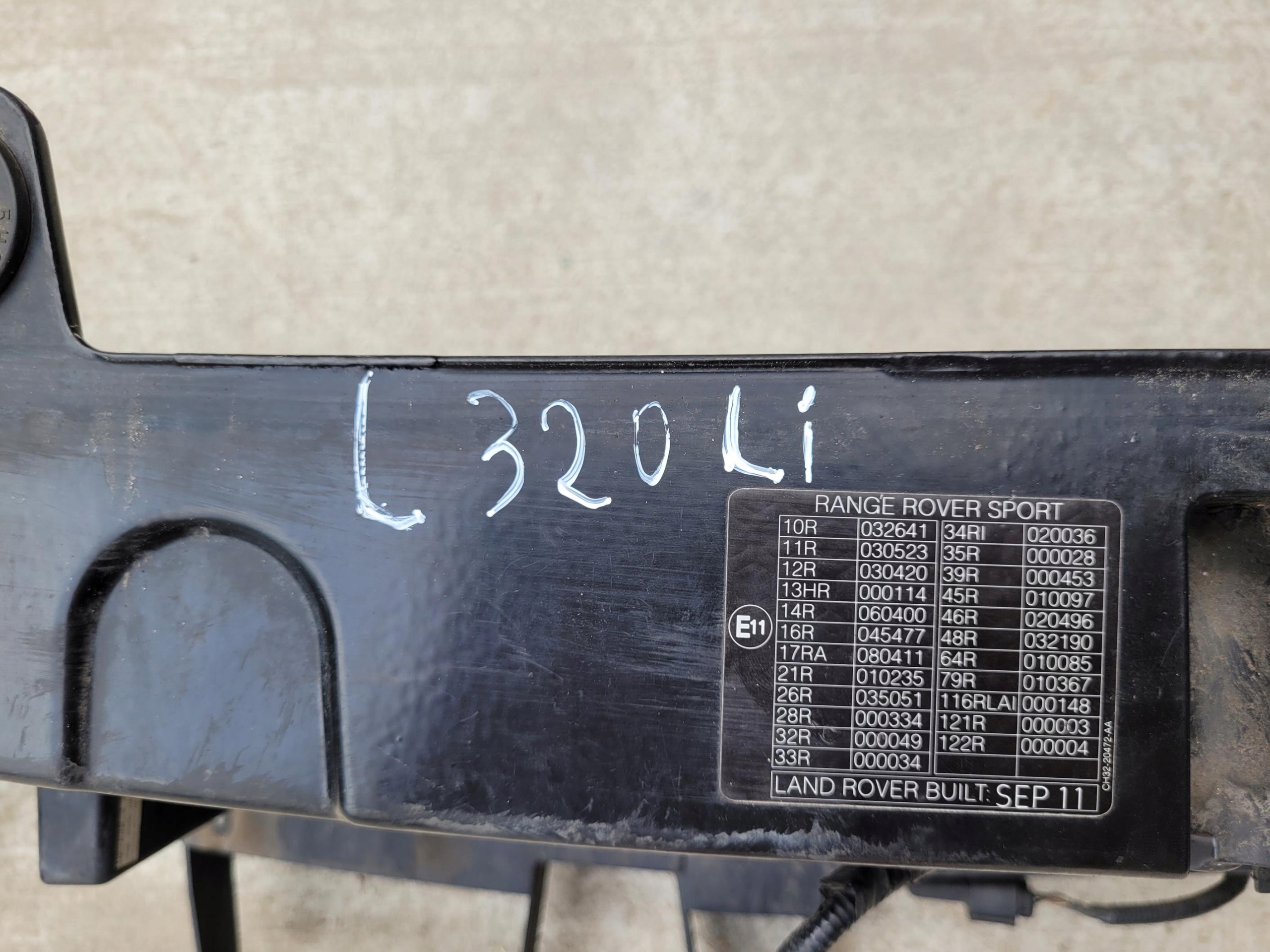 front body wall front pillar RANGE ROVER III SPORT L320 LIFT