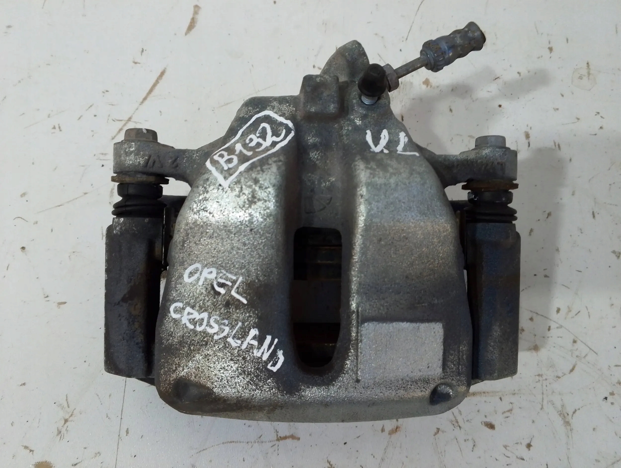 Opel Crossland X caliper brake front left L98892 (B132)