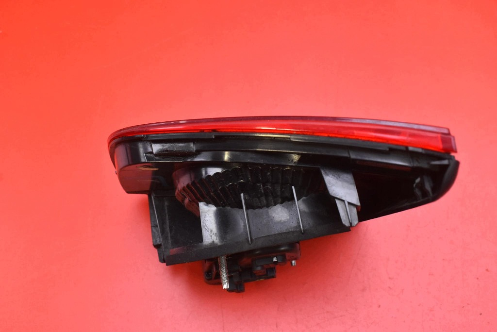 light left rear part rear 5K0945107 VW GOLF 6 VI 5D HB 08-15