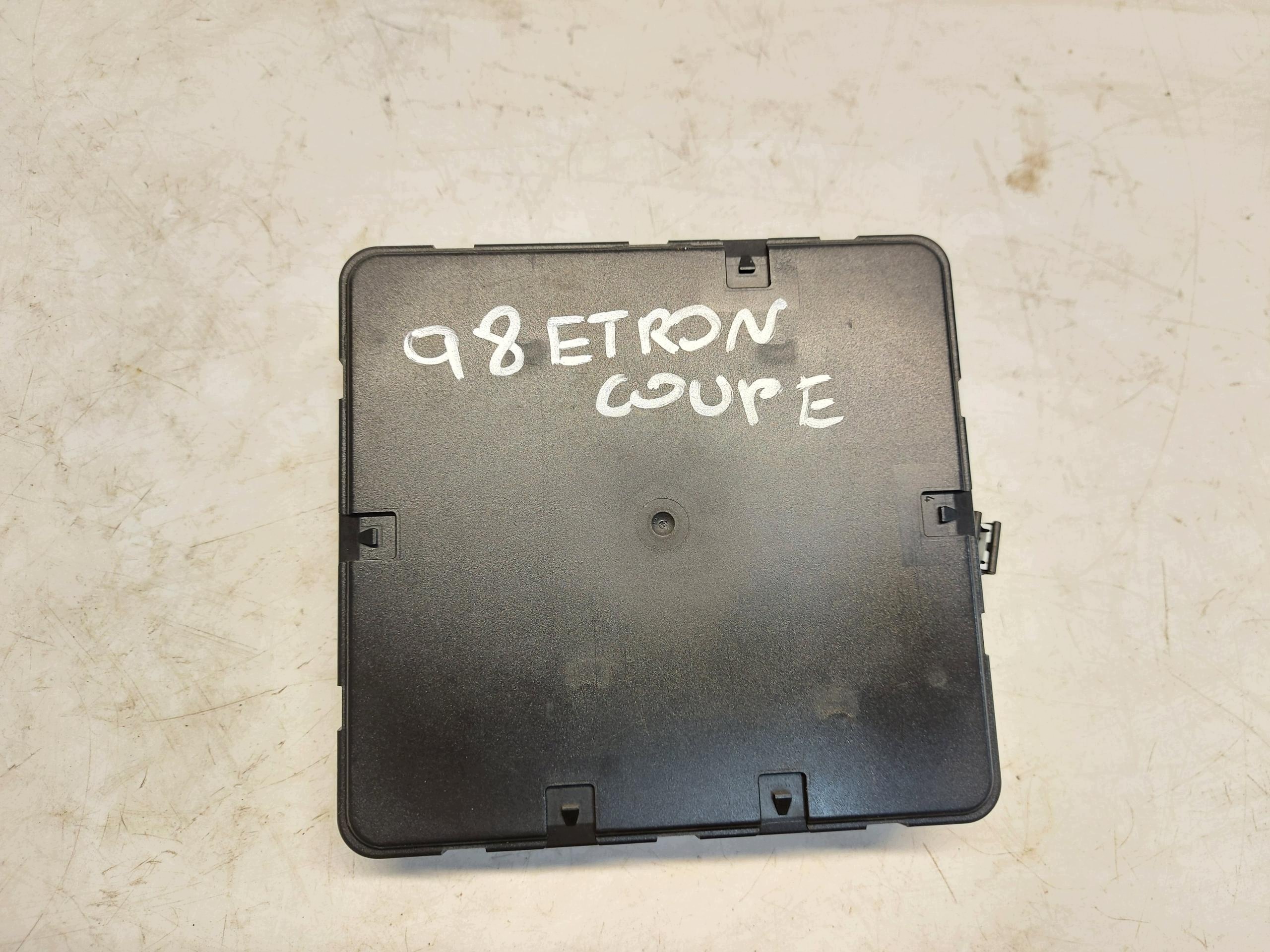 Audi Q8 E-TRON SportBack 4KE control unit module bsi komfortu 8w1907064eh