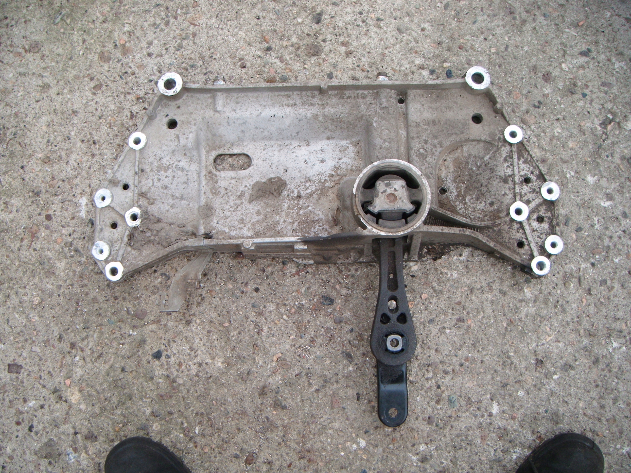 SKODA OCTAVIA 2 II 04- SANKI KOŁYSKA WÓZEK BELKA