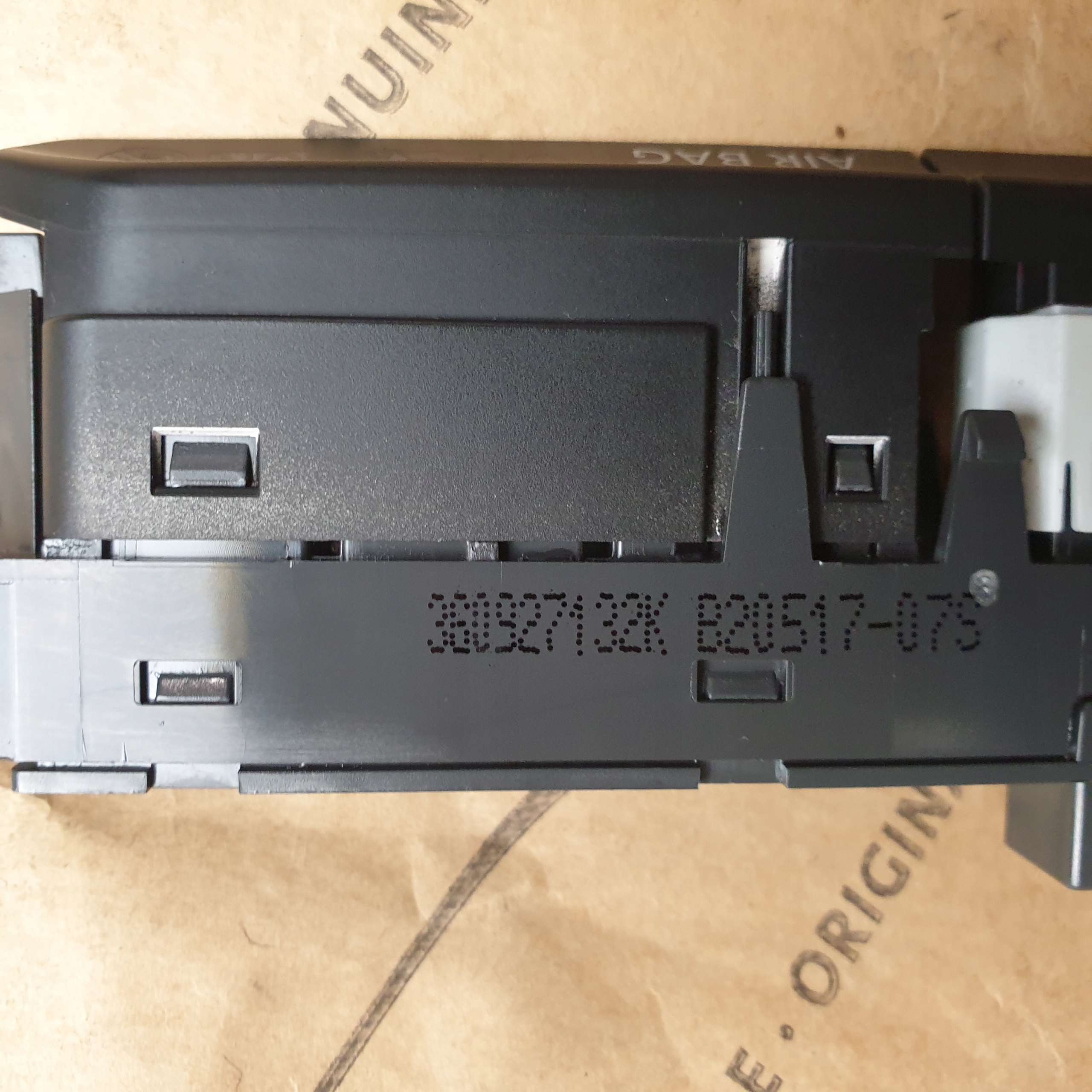 light switch of warning lights PANEL PRZYCISKI VW PASSAT B8 3G ARTEON OE EU