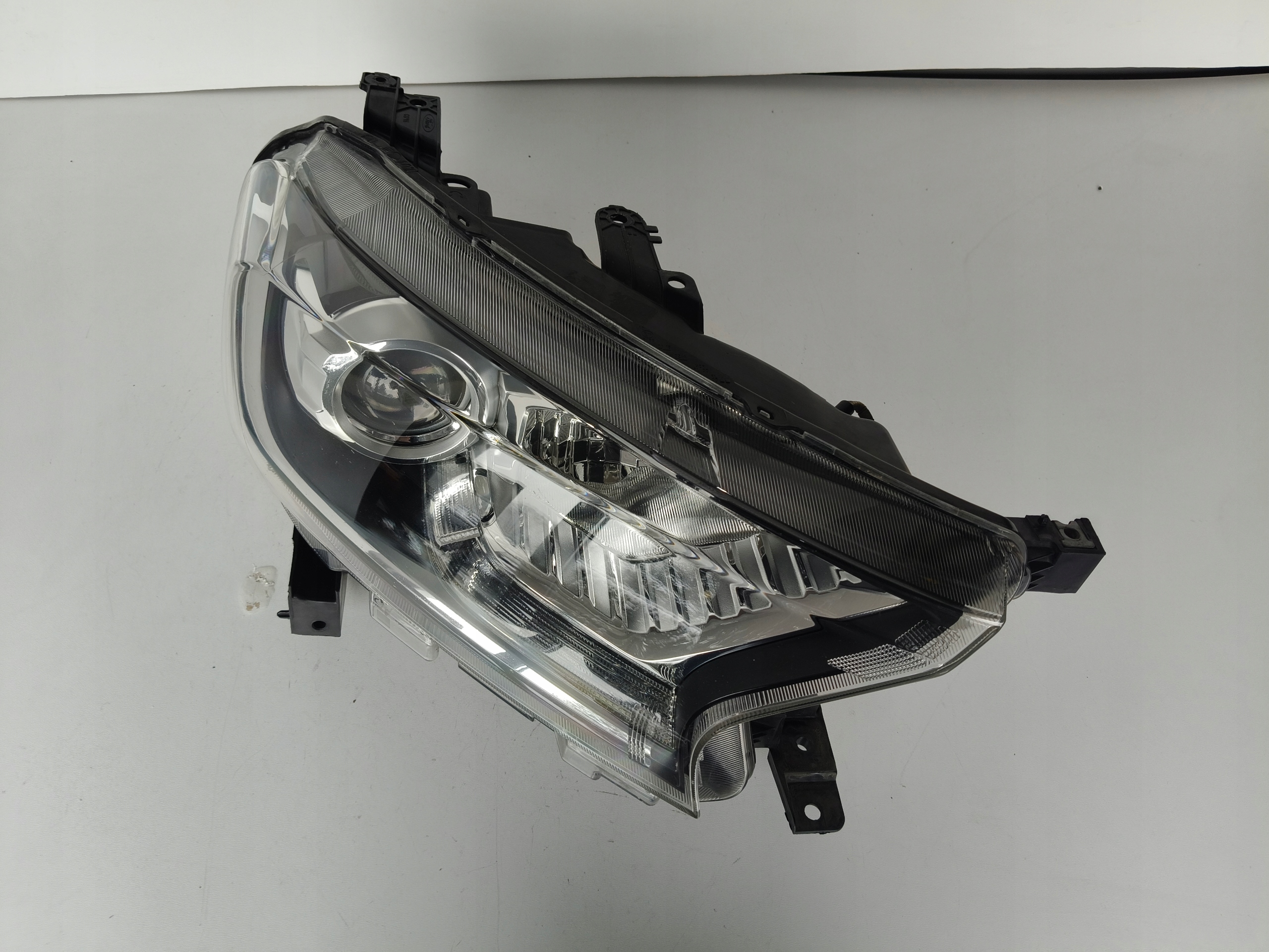 light right REFLEKTOR FORD RANGER 15- LIFT