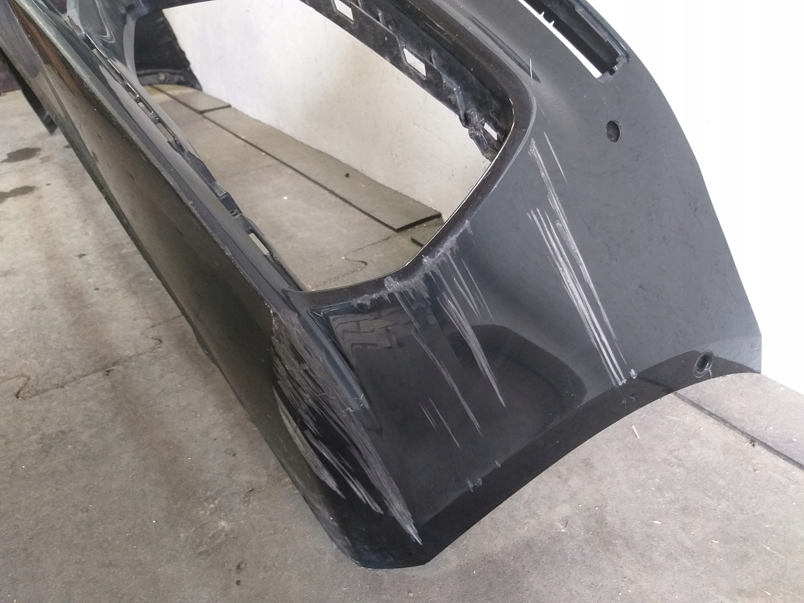nárazník předek AUDI A7 4K8 S LINE