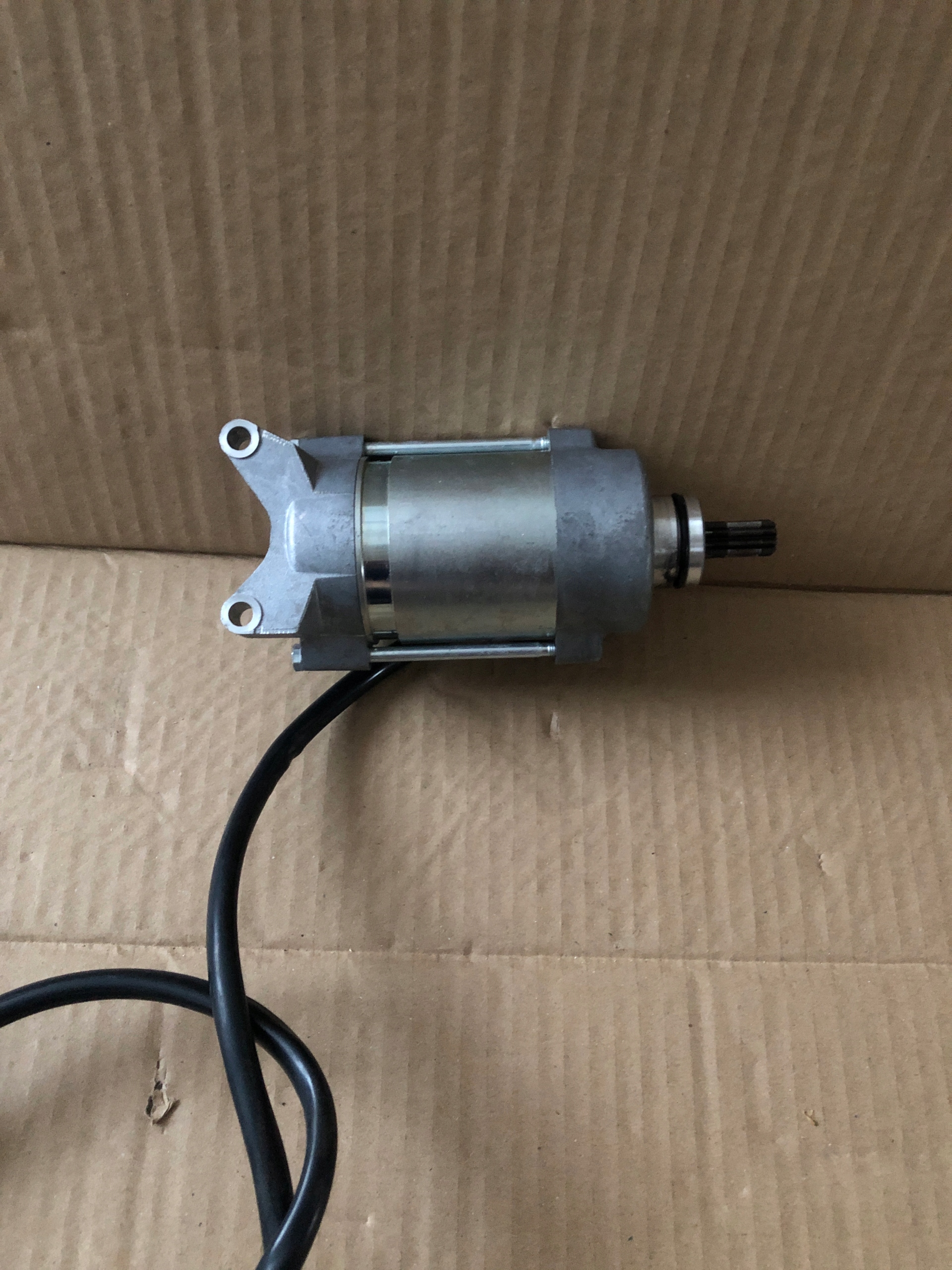 Rozrusznik YAMAHA FJR 1300 01-21 jak nowy 1MC Producent Yamaha OE