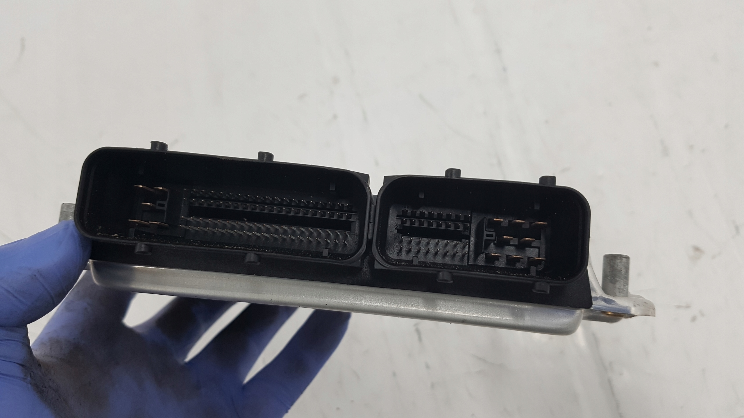 AUDI A6 C5 2.5 TDI BDG KOMPUTER STEROWNIK SILNIKA Producent części Audi OE