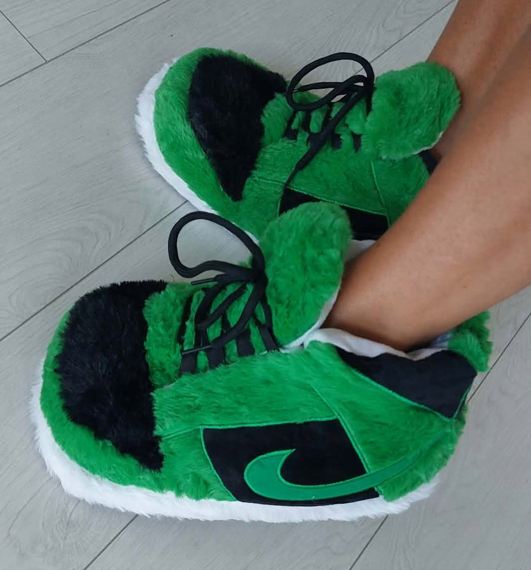 Plyšové Pantofle~Vysoké~ONE Size 35–45 – Zateplené~Gumová podrážka~Unisex