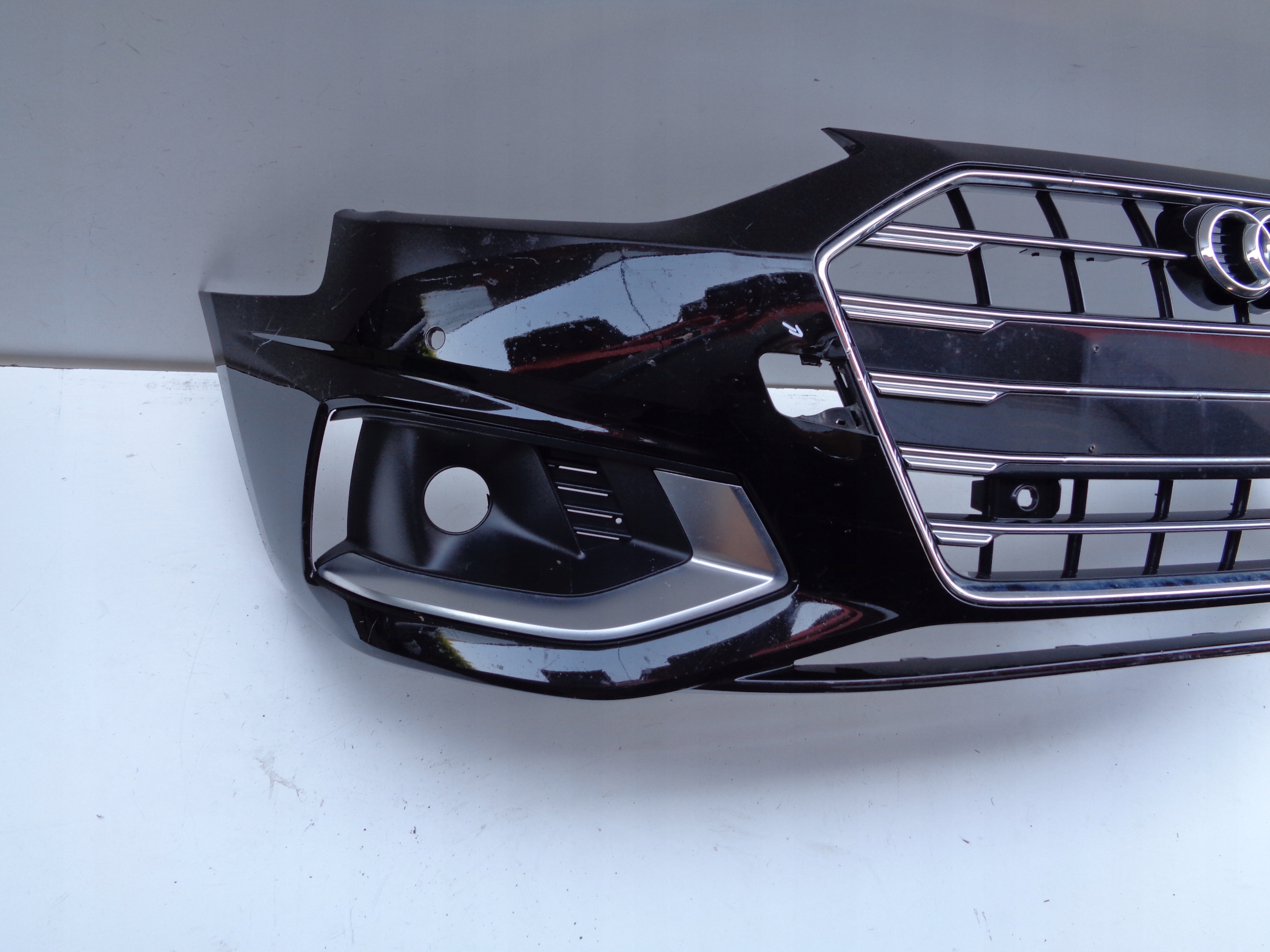 Frontstoßstange AUDI A4 B9 8W 8W0 19- LIFT NR 47319