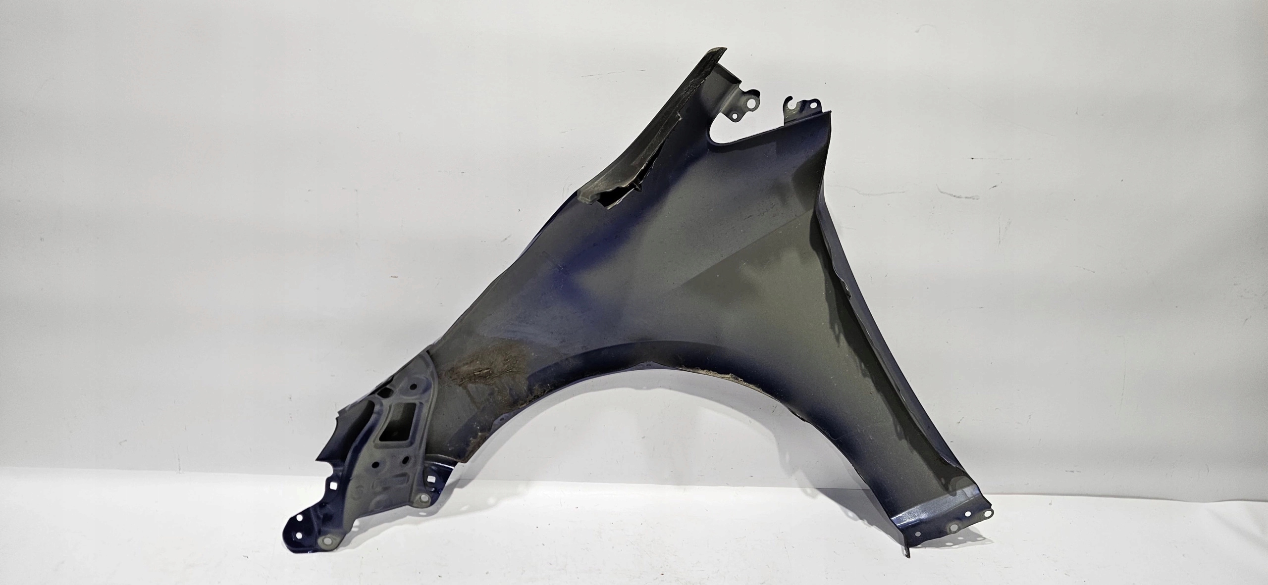 fender right front TOYOTA COROLLA E21 HB KOMBI 18- original