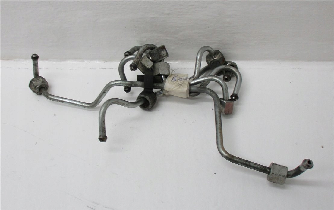 PRZEWODY WTRYSKOWE RENAULT TRAFIC II 2.0 DCI Producent części Renault OE