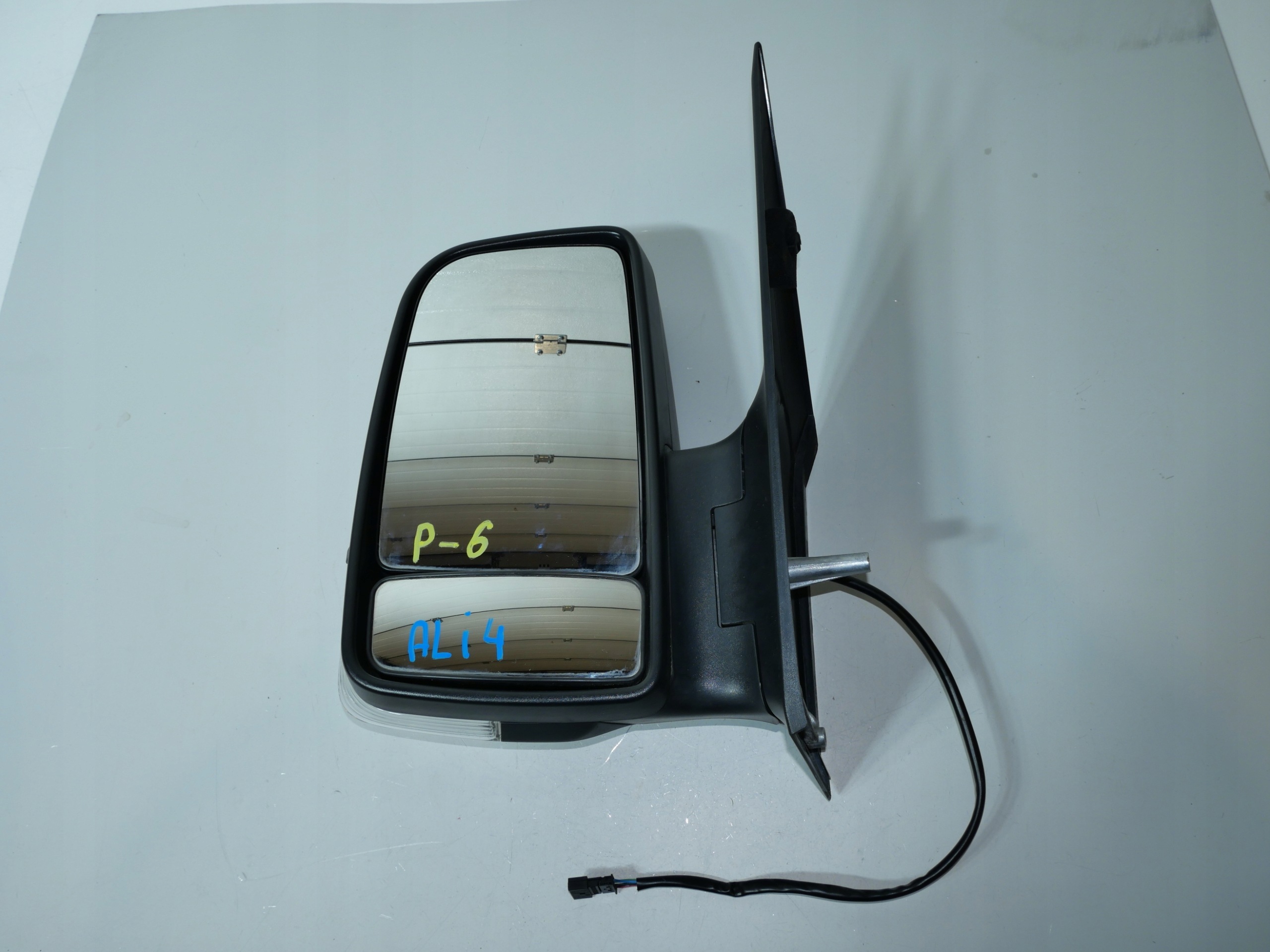 Spiegel links SPRINTER 906 vorne 6+PIN A906