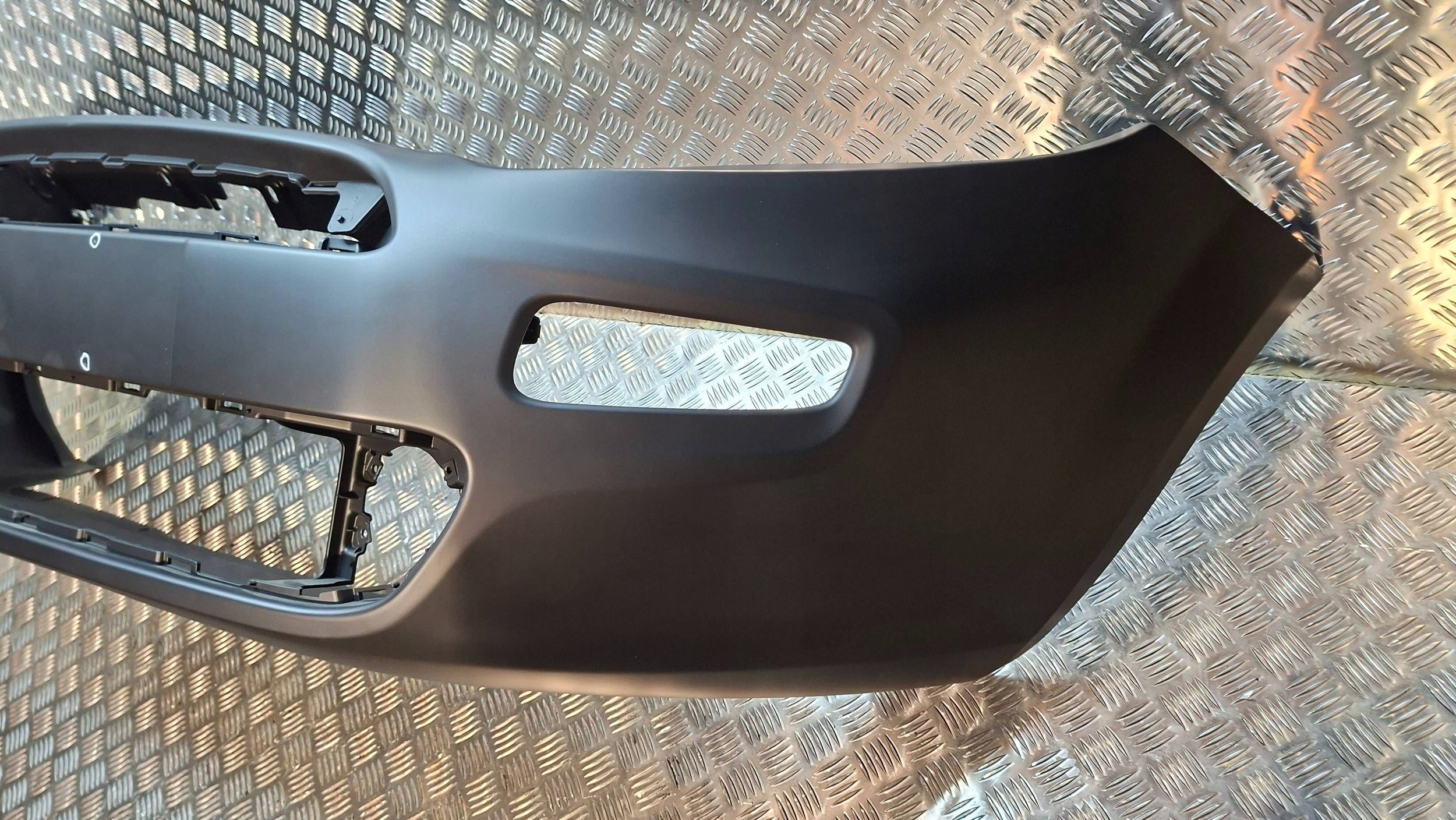 bumper front 735536139 FIAT PUNTO EVO 2012