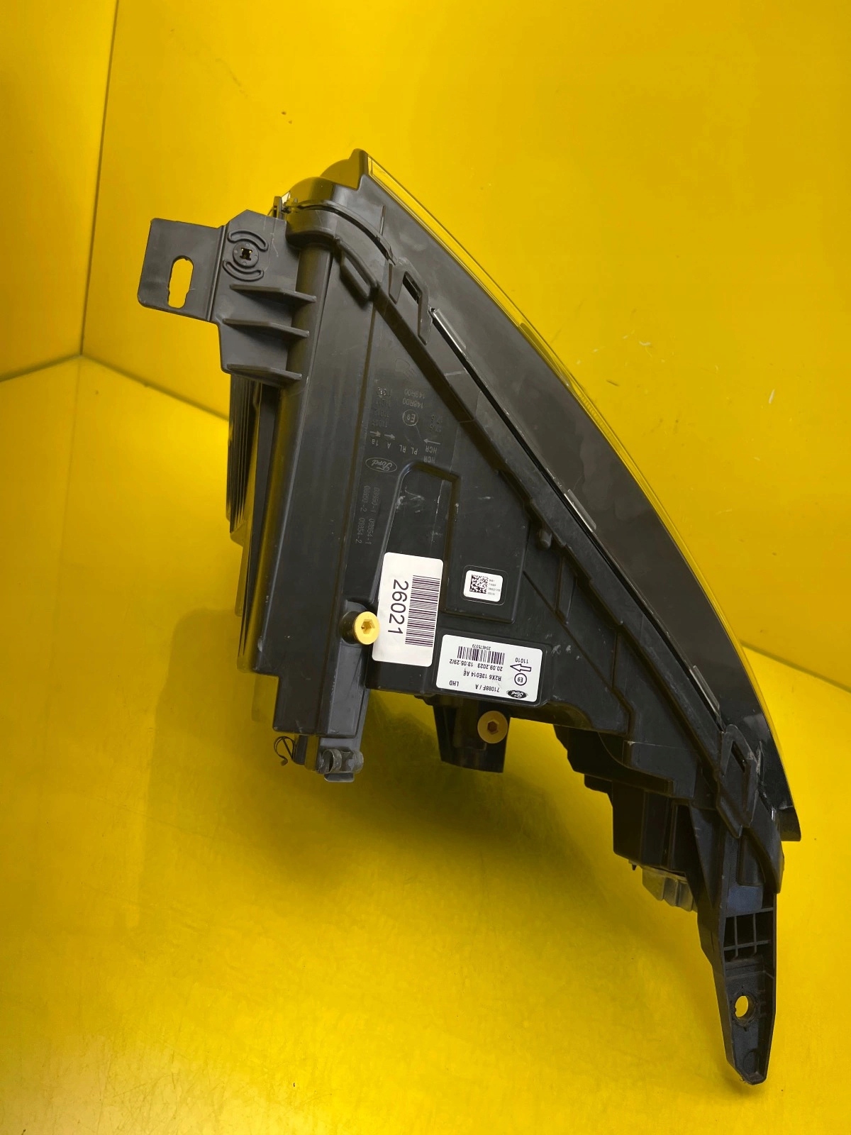 light right Ford Transit Courier MK3 Zwykla 23- R2X613E014AE