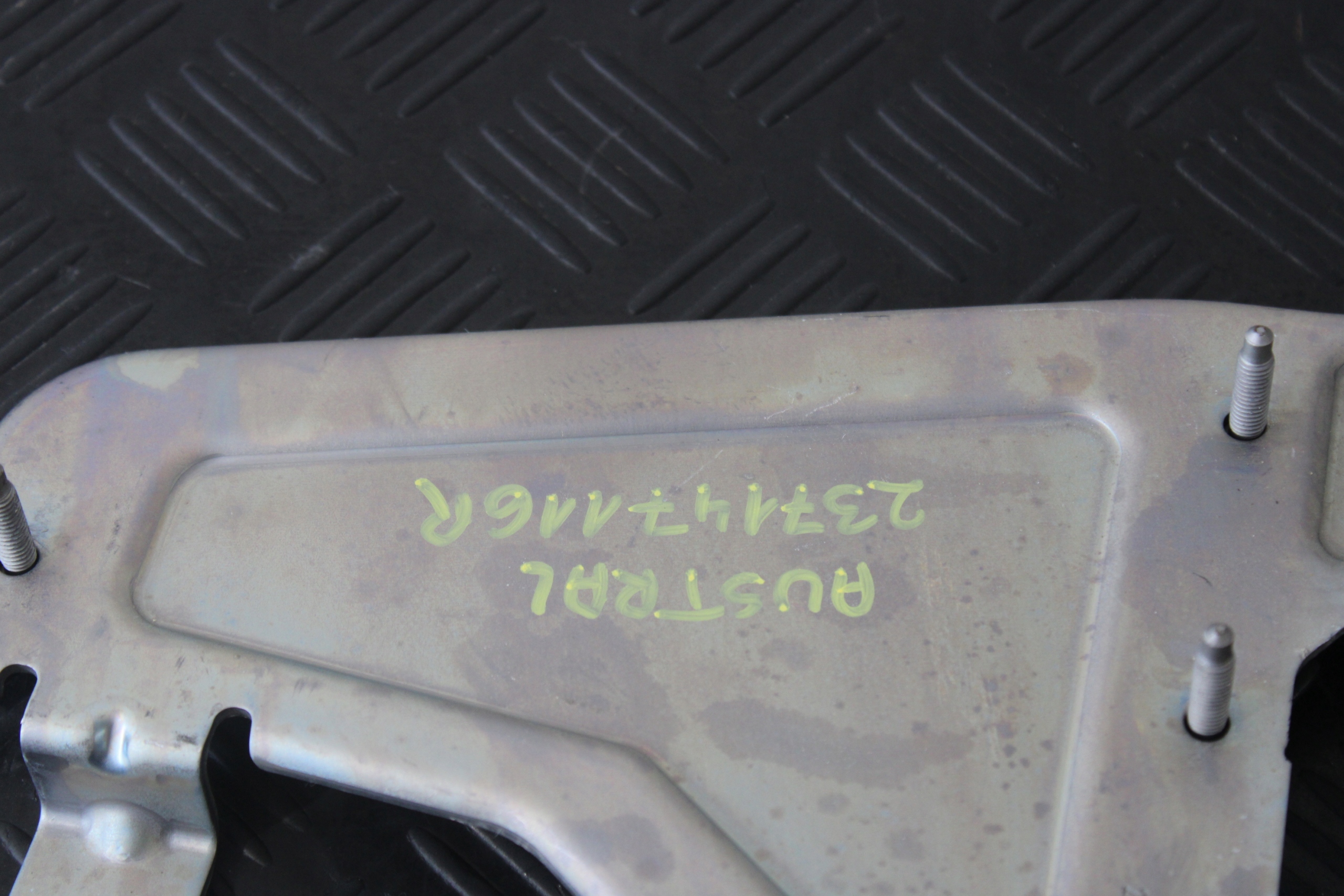 STÜTZE HALTER RENAULT AUSTRAL 237147116R