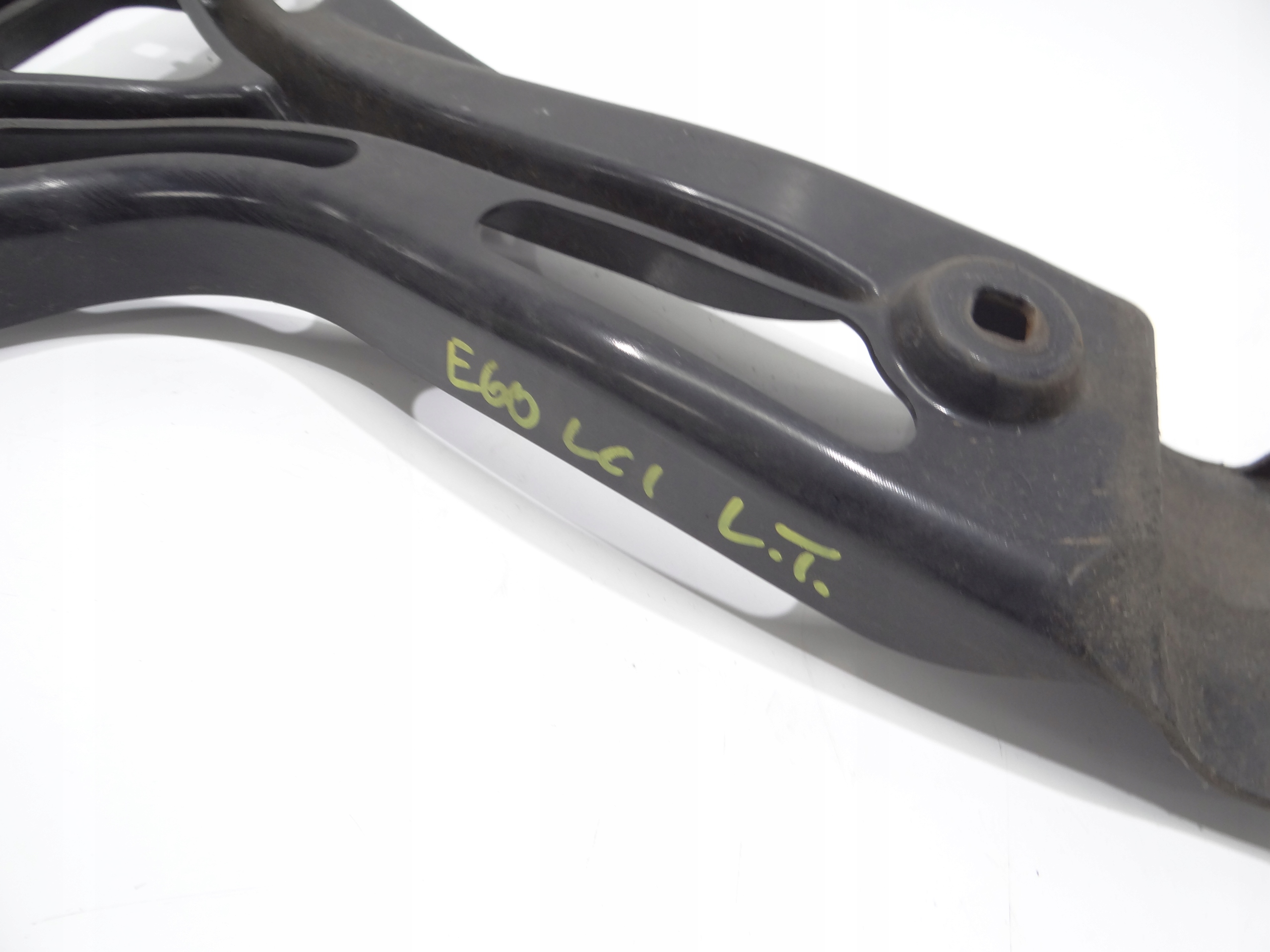 bumper bracket left rear part BMW E60 LCI 7178185