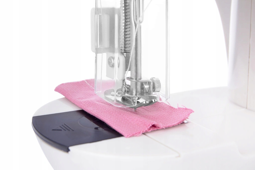 ДИТЯЧА ШВЕЙНА МАШИНКА + АКСЕСУАРИ PICOLLO Designer Series