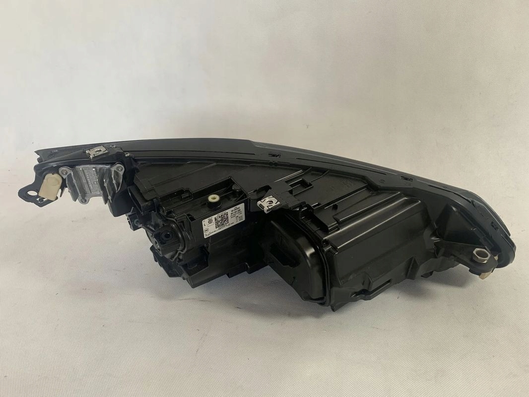 Volkswagen Golf 8 VIII Reflektor left light left VW 5H1941035