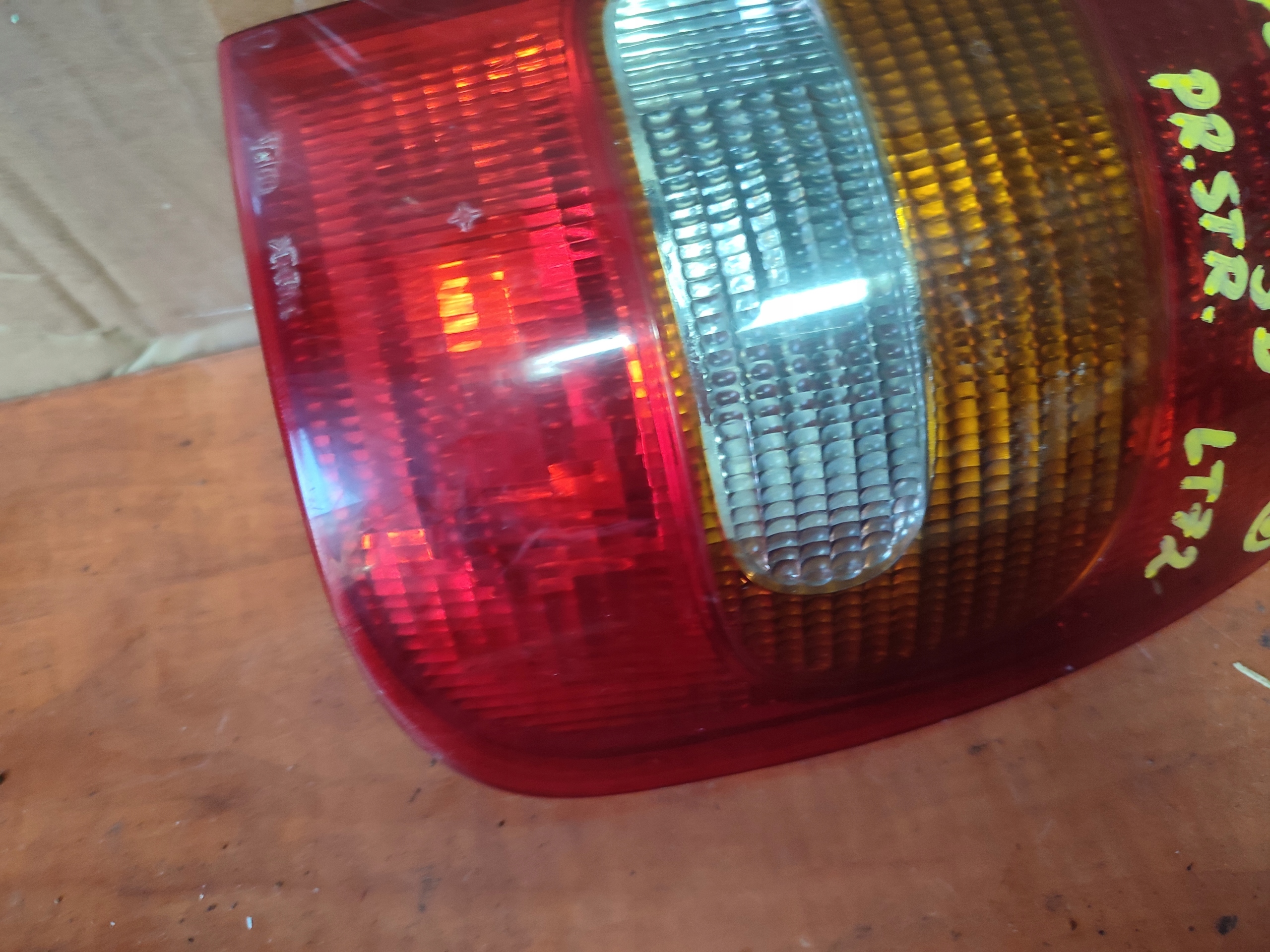 light right rear part right rear opel corsa b 5 door