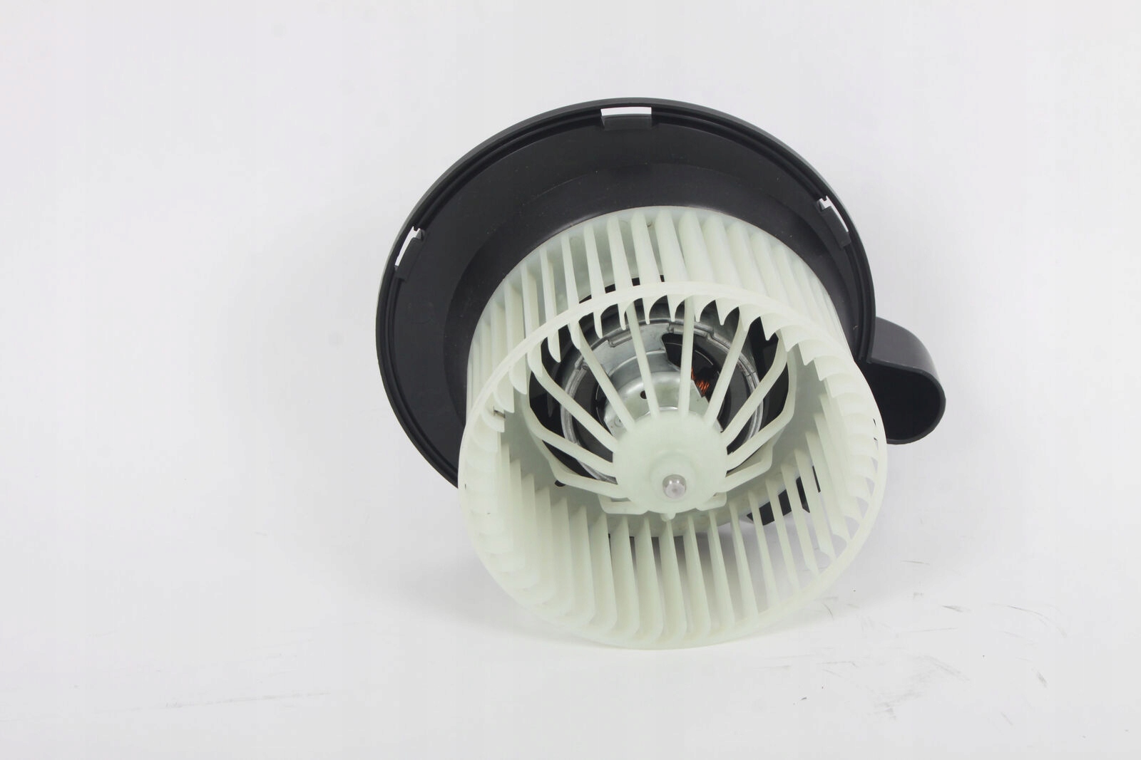 0028302408 - MERCEDES ATEGO AXOR HEATER BLOWER MOTOR