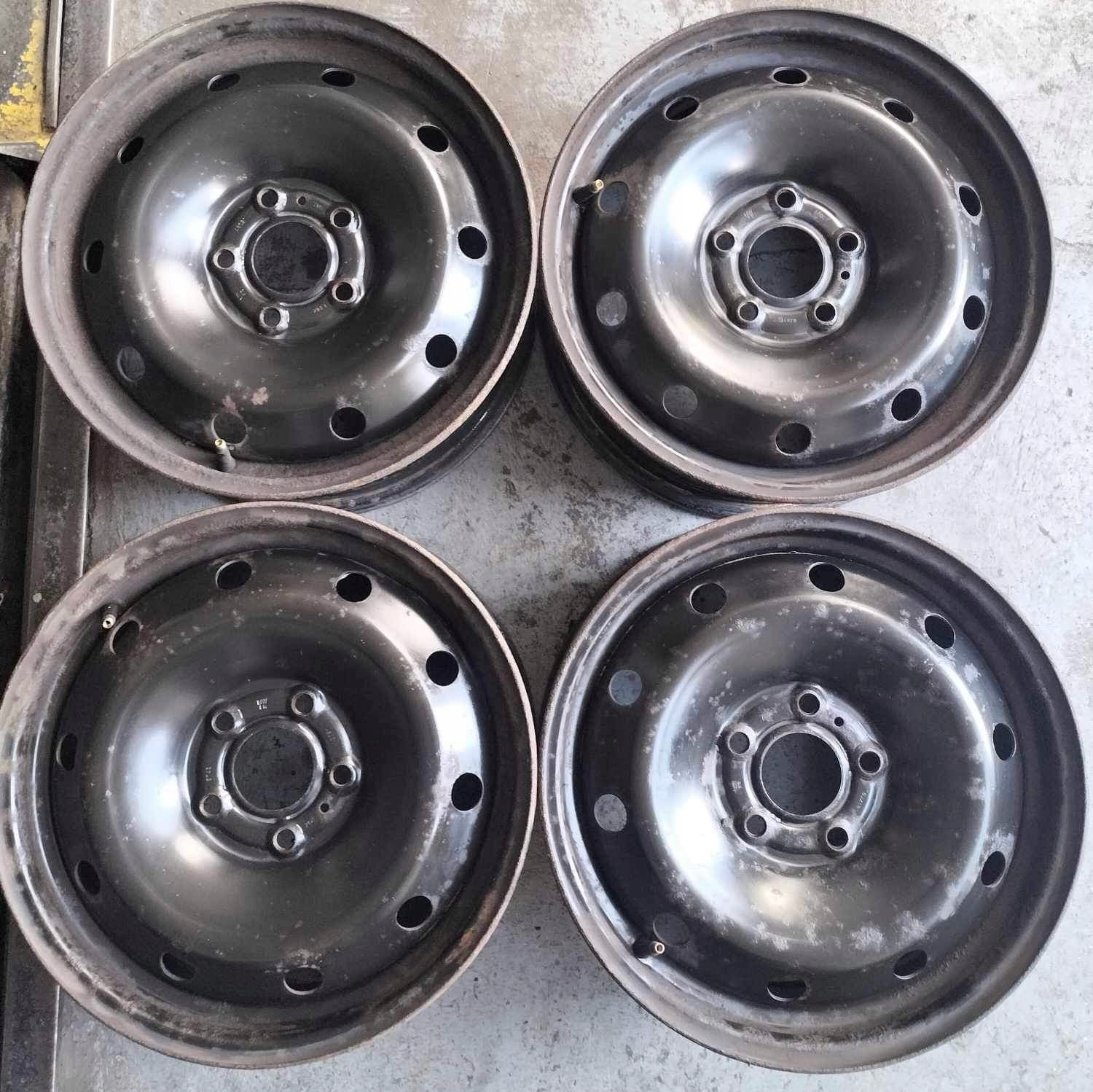 6jx16 ET42 5x108 FELGI STALOWE RENAULT