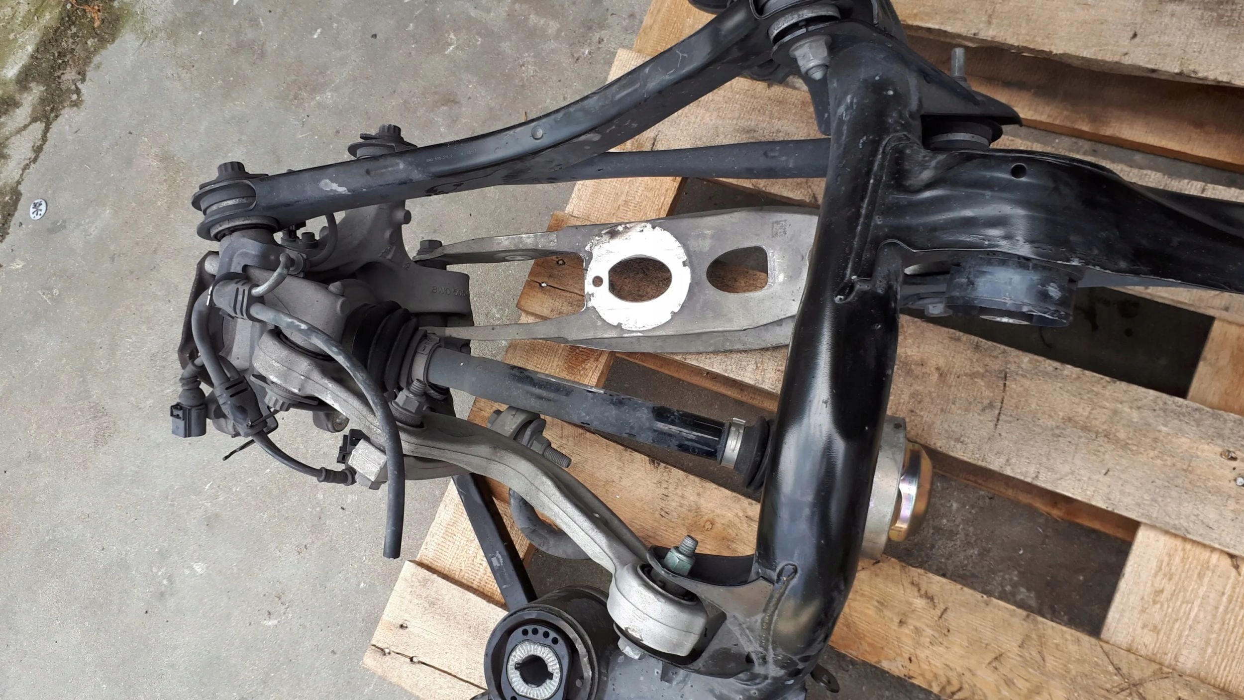 S4 B9 A4 8W Achsträger träger heck QUATTRO S5 8W A5