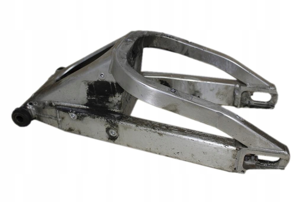 YAMAHA YZF R1 RN01 WAHACZ TYŁ