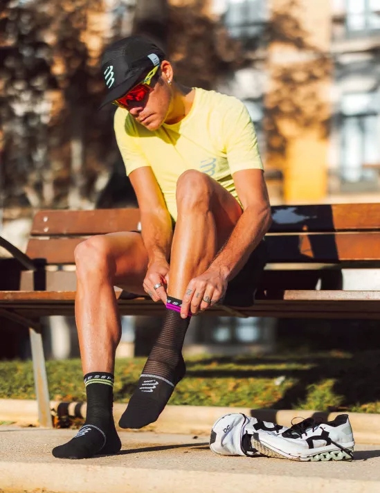 COMPRESSPORT Skarpetki do biegania PRO MARATHON SOCKS V2.0 T1 Marka Compressport