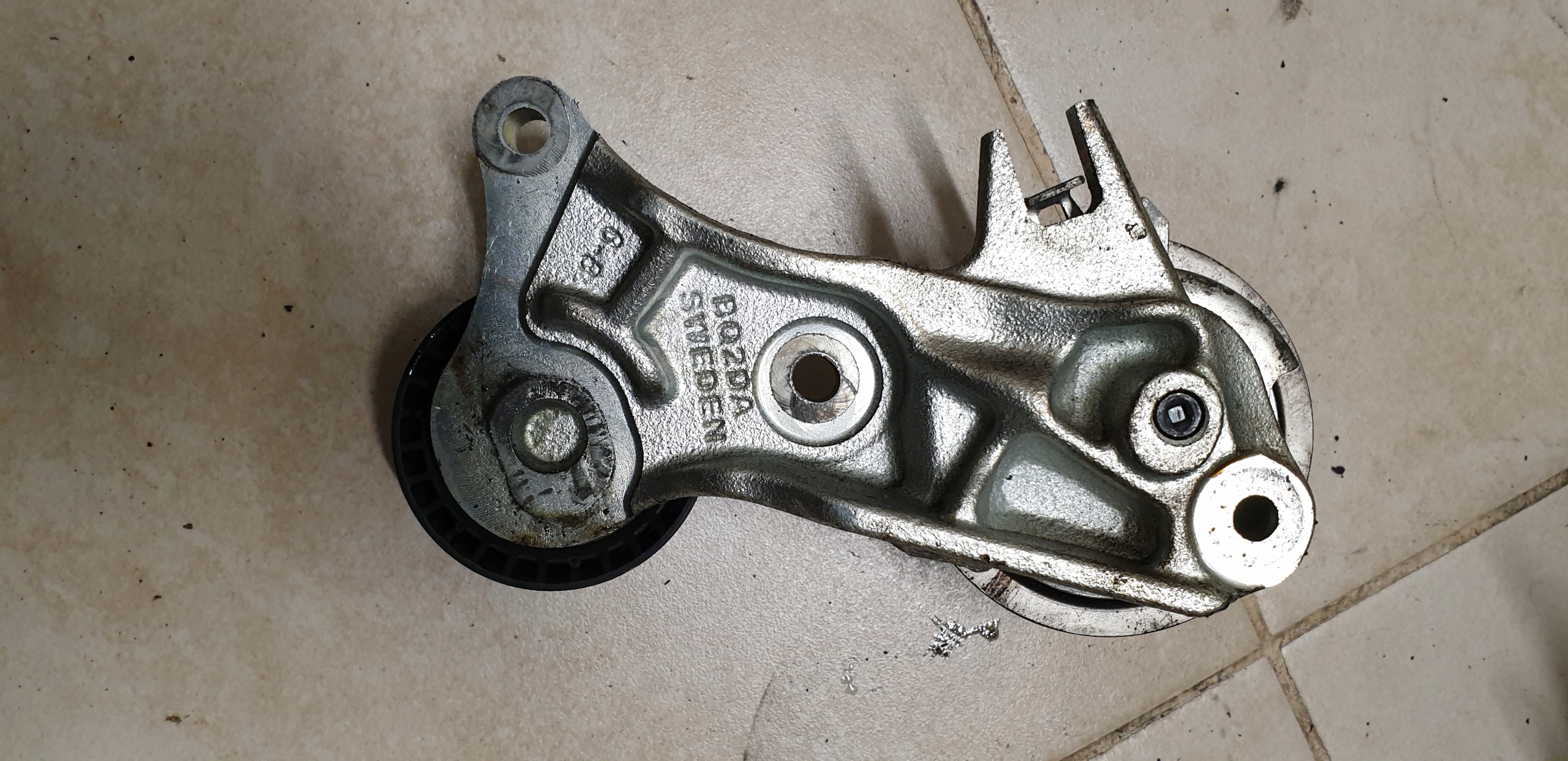 TENDITORE cinghie Supporto VOLVO XC90 II 2.0 D OE