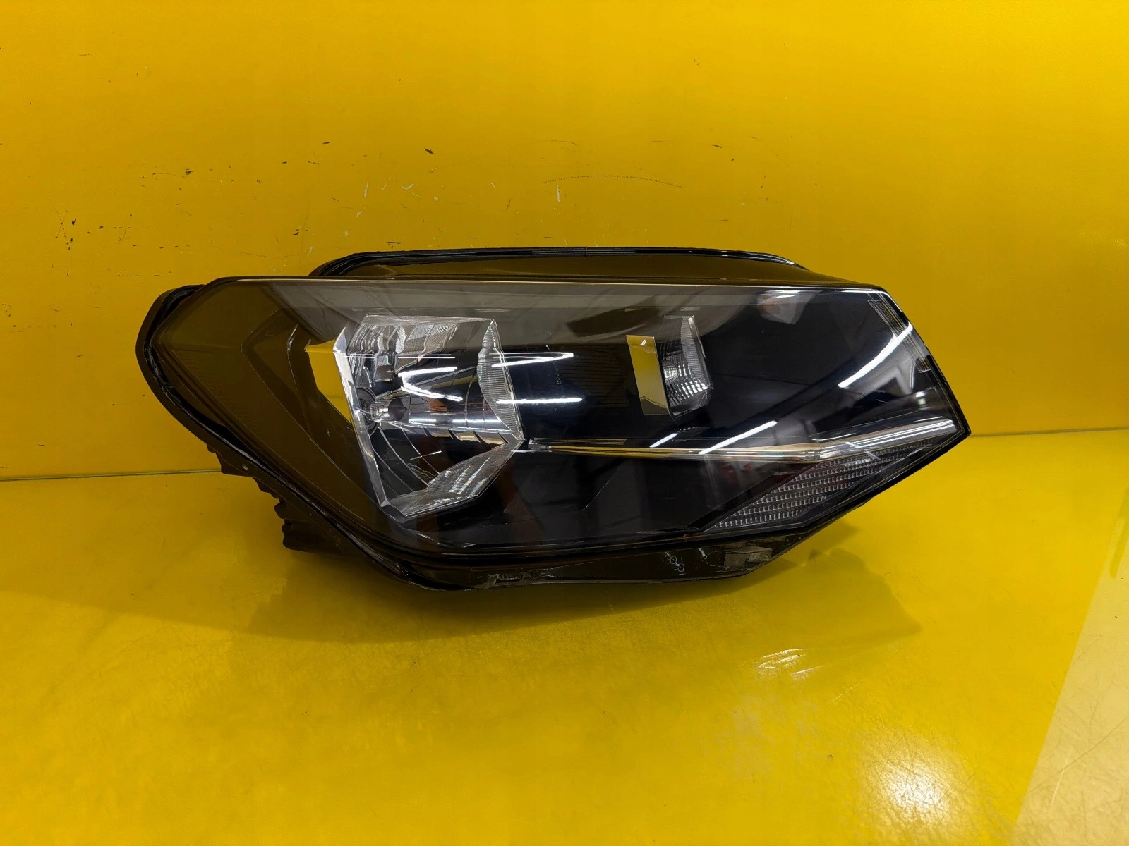 light right VW Caddy 2K1 Lift 2015-2020 Zwykla 2K1941016B