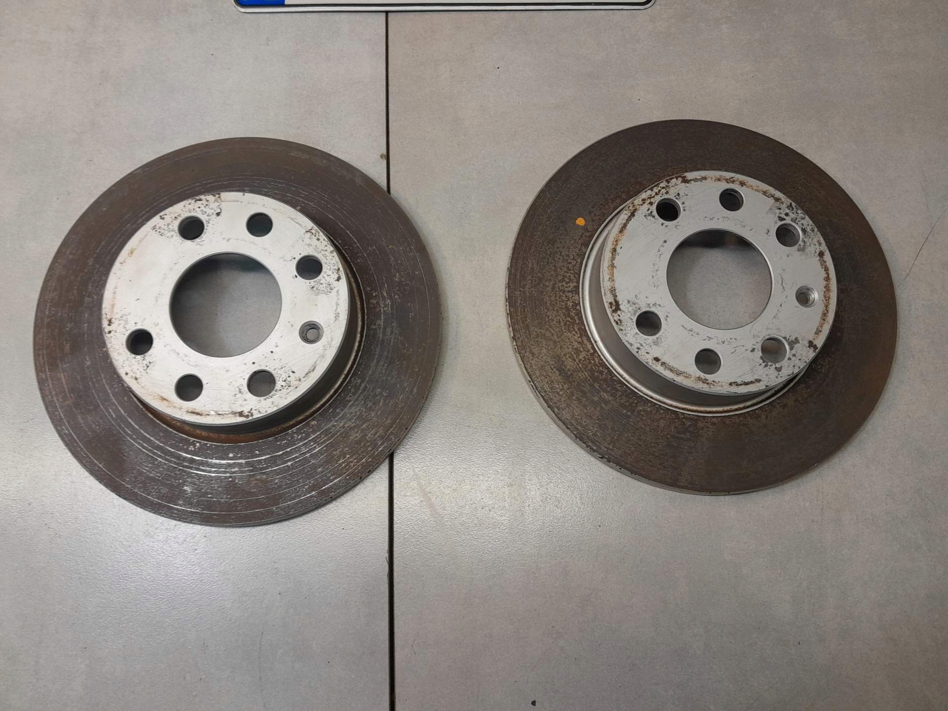 Disque Frein Avant CORSA C 1.0