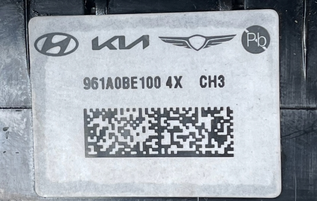 HYUNDAI KONA II PANEL USB 12V 961A0-BE100