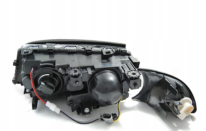 LAMPY BMW E46 COUPE CABRIO 99-03R RINGI DEPO BLACK Rodzaj świateł mijania Tradycyjne / halogenowe