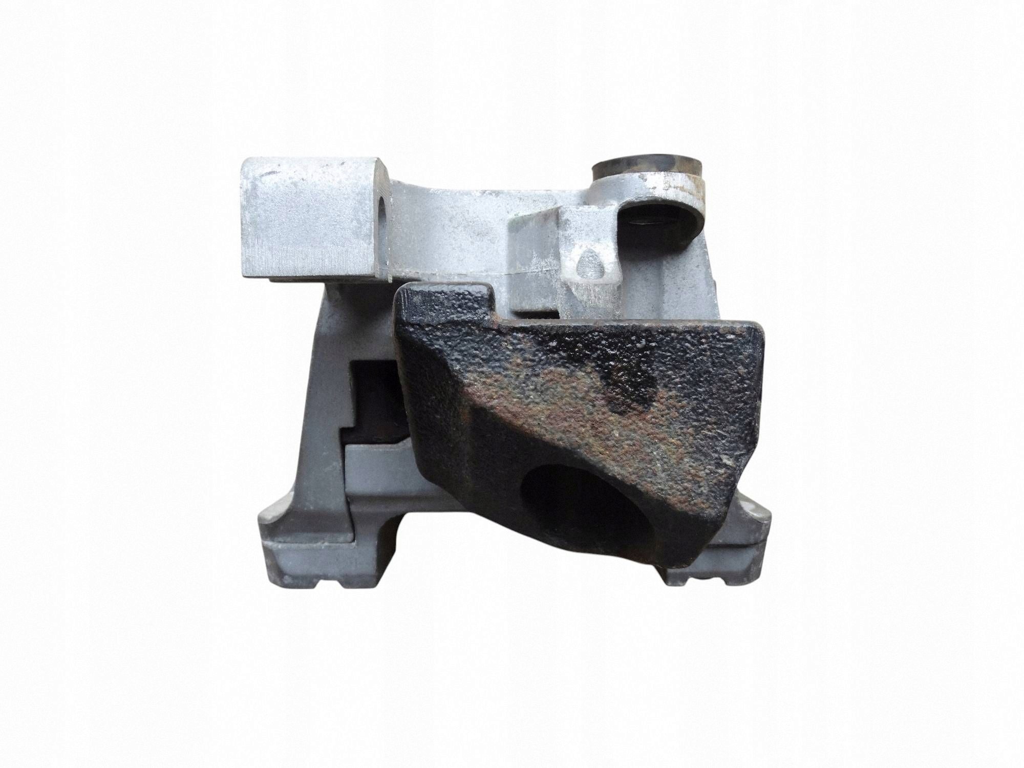 engine mount front side right Jeep Cherokee V KL 2.2CRD P68141400AG