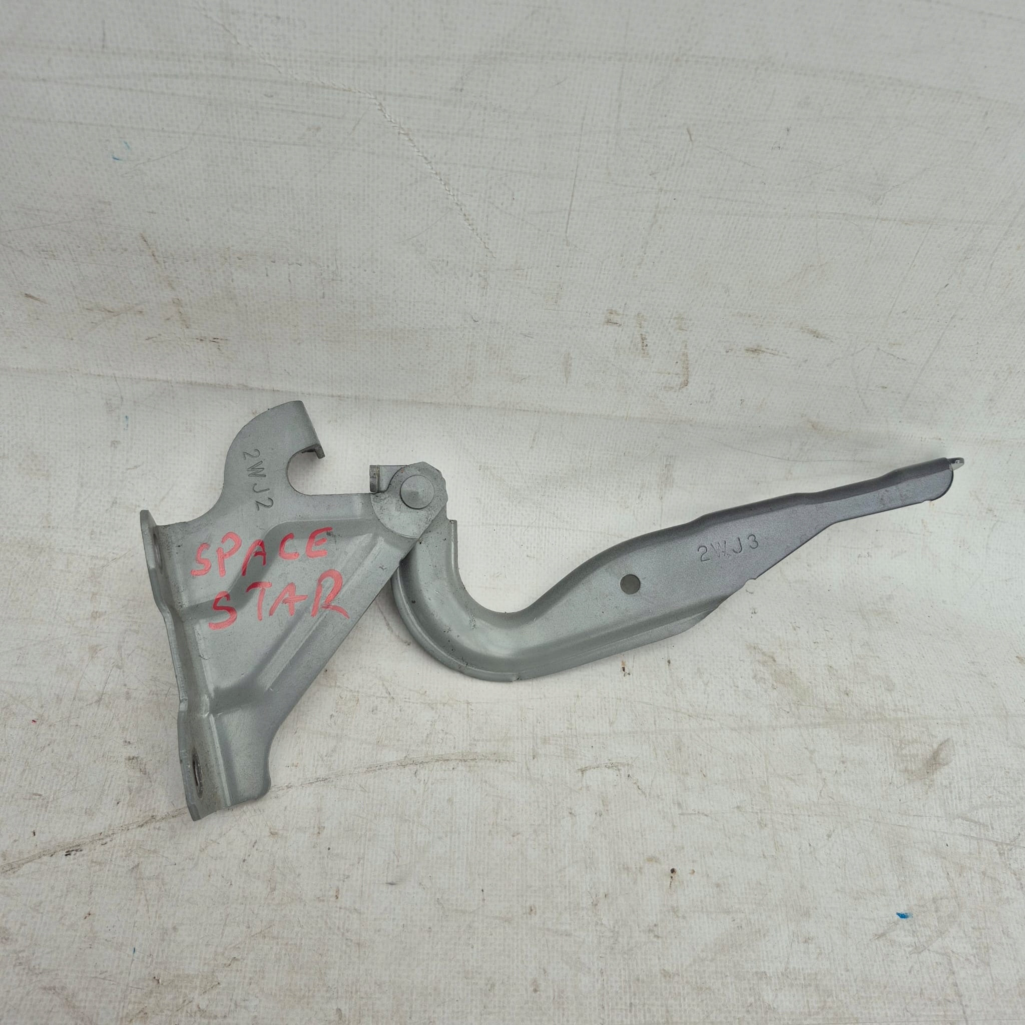 MITSUBISHI SPACE STAR II 2 12-24 hinge bonnets left right