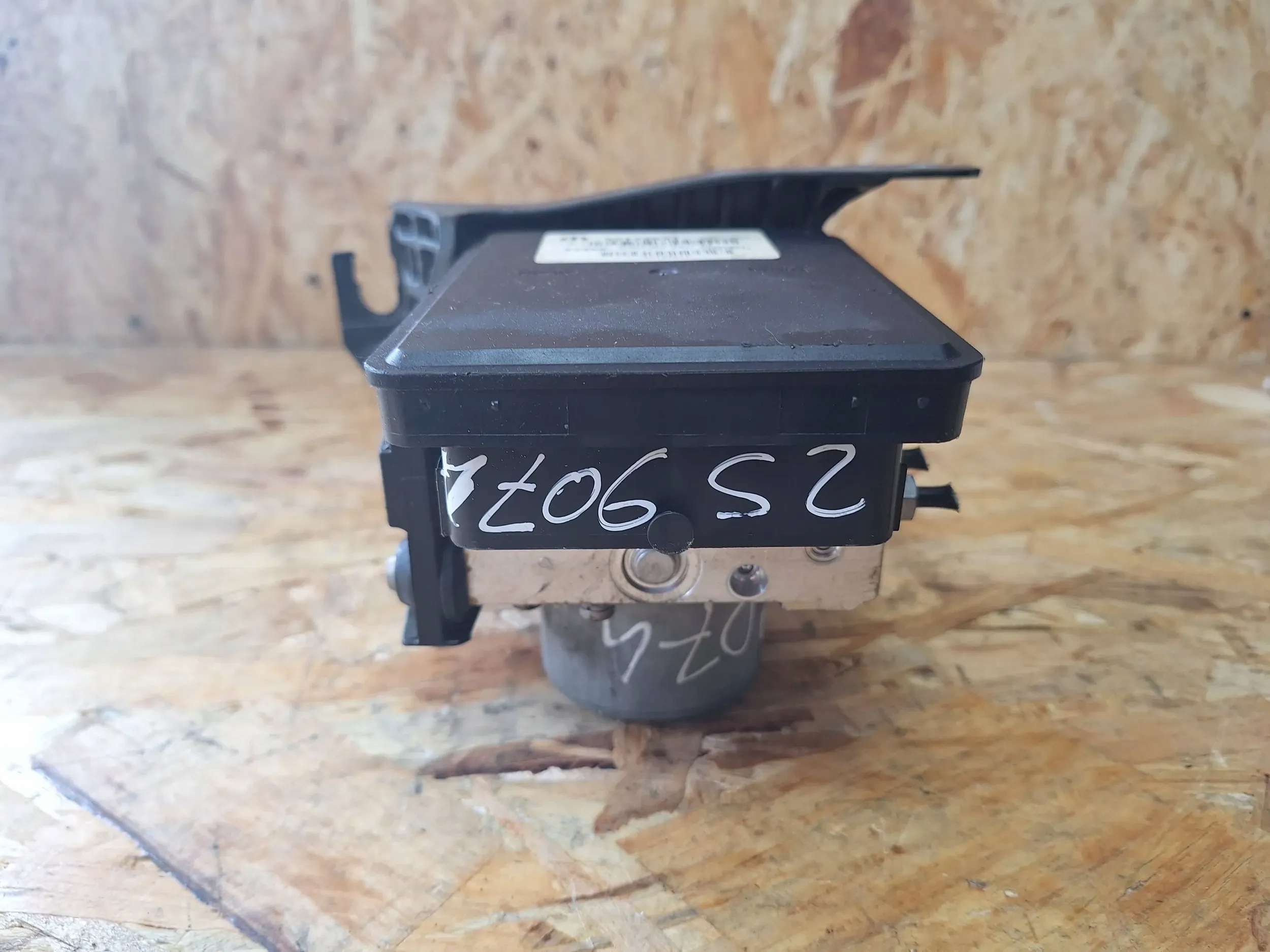 насос ABS 52122931 RENEGADE 18-