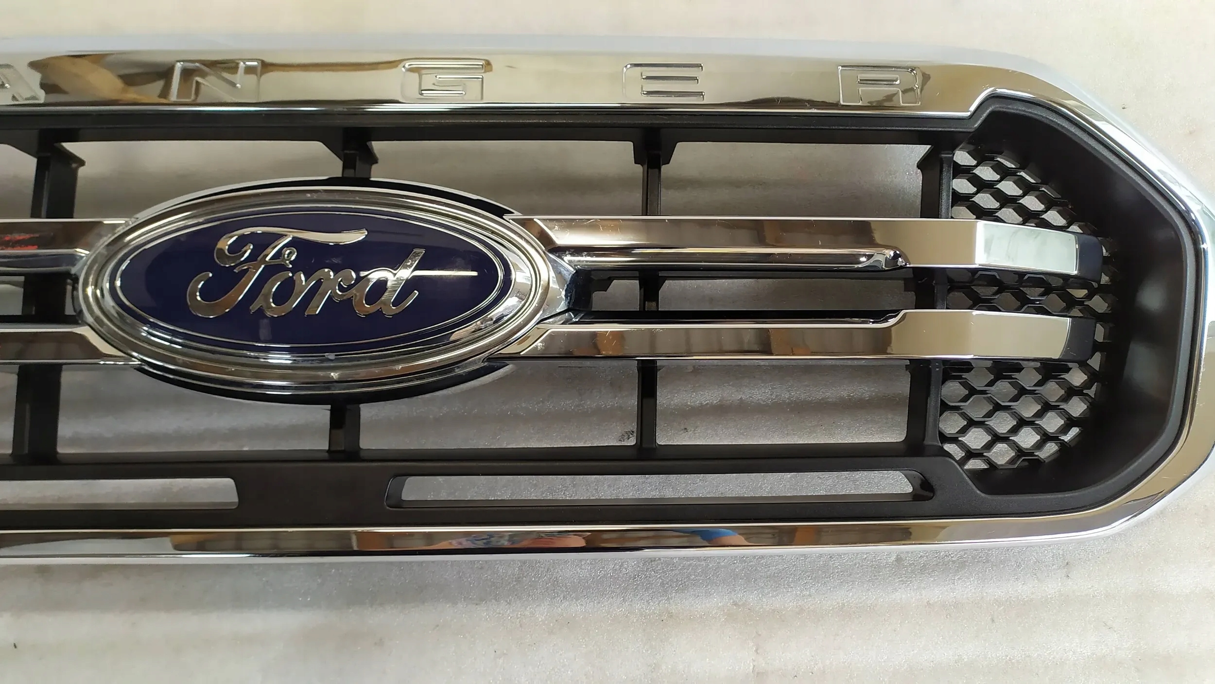 Ford Ranger 1 Mk1 Kühlergrill FRONTGRILL Kühlergitter - Thumbnail 2
