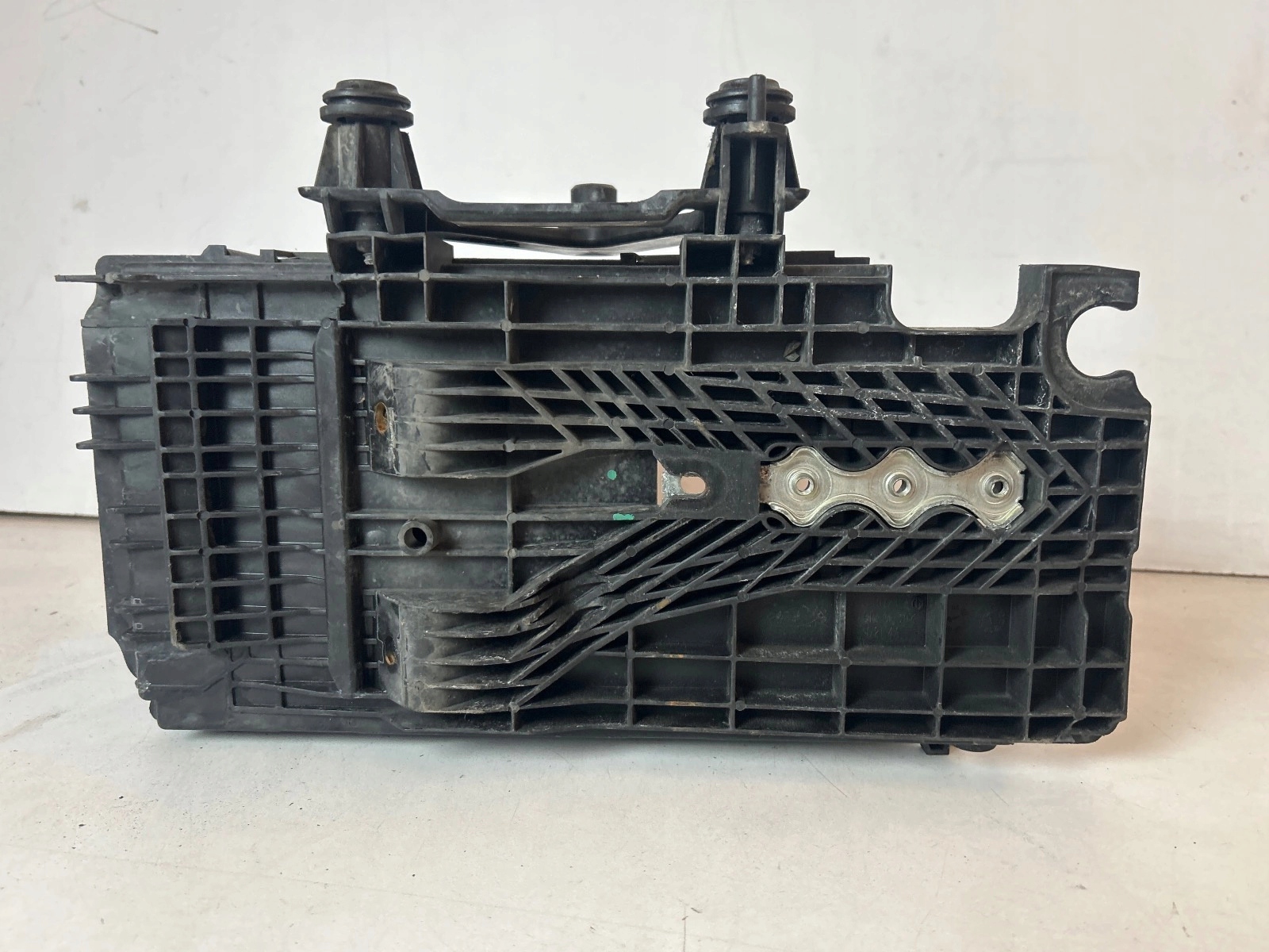 držiak Obal akumulátora Ford Galaxy MK3 Mondeo MK4 S-max MK1