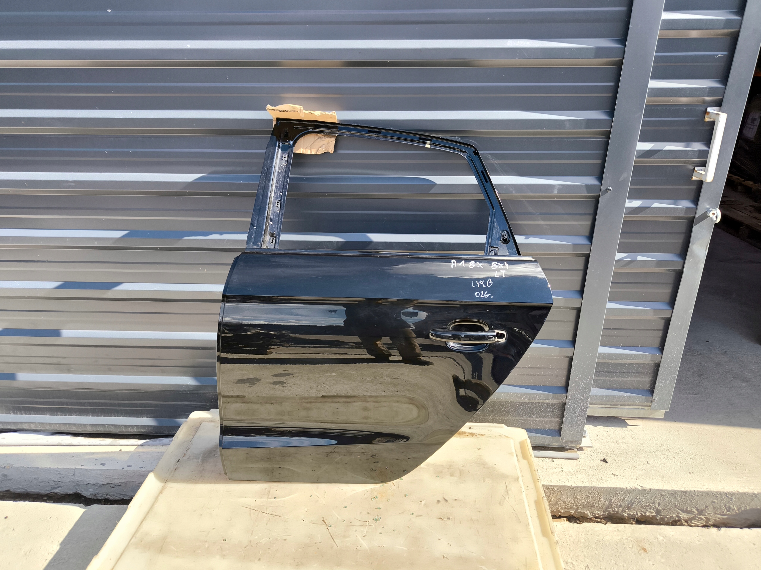 TÜR LINKS HECK AUDI A1 8X 8X4 SPORTBACK LY9B !!!