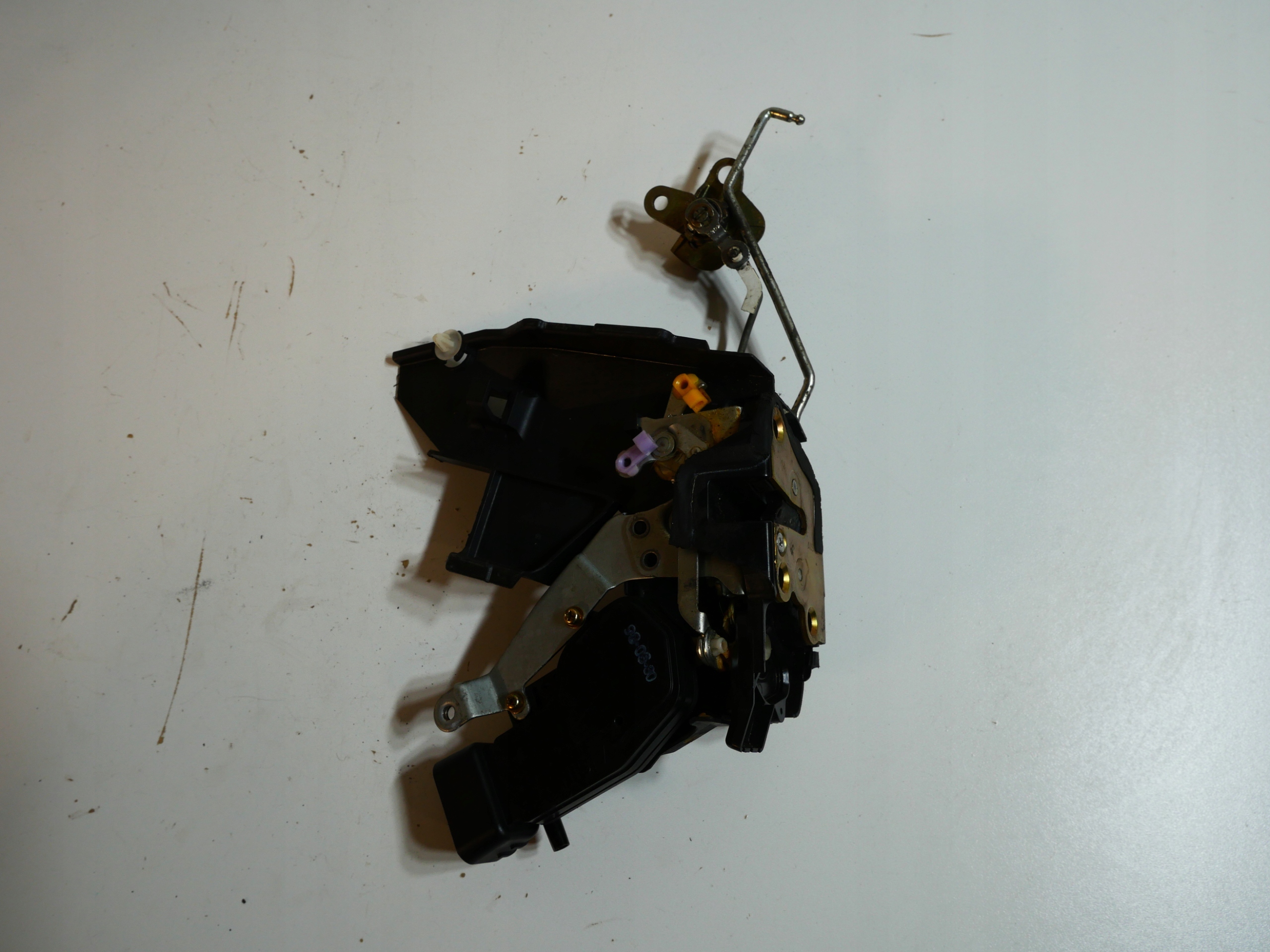lock door TOYOTA COROLLA right front