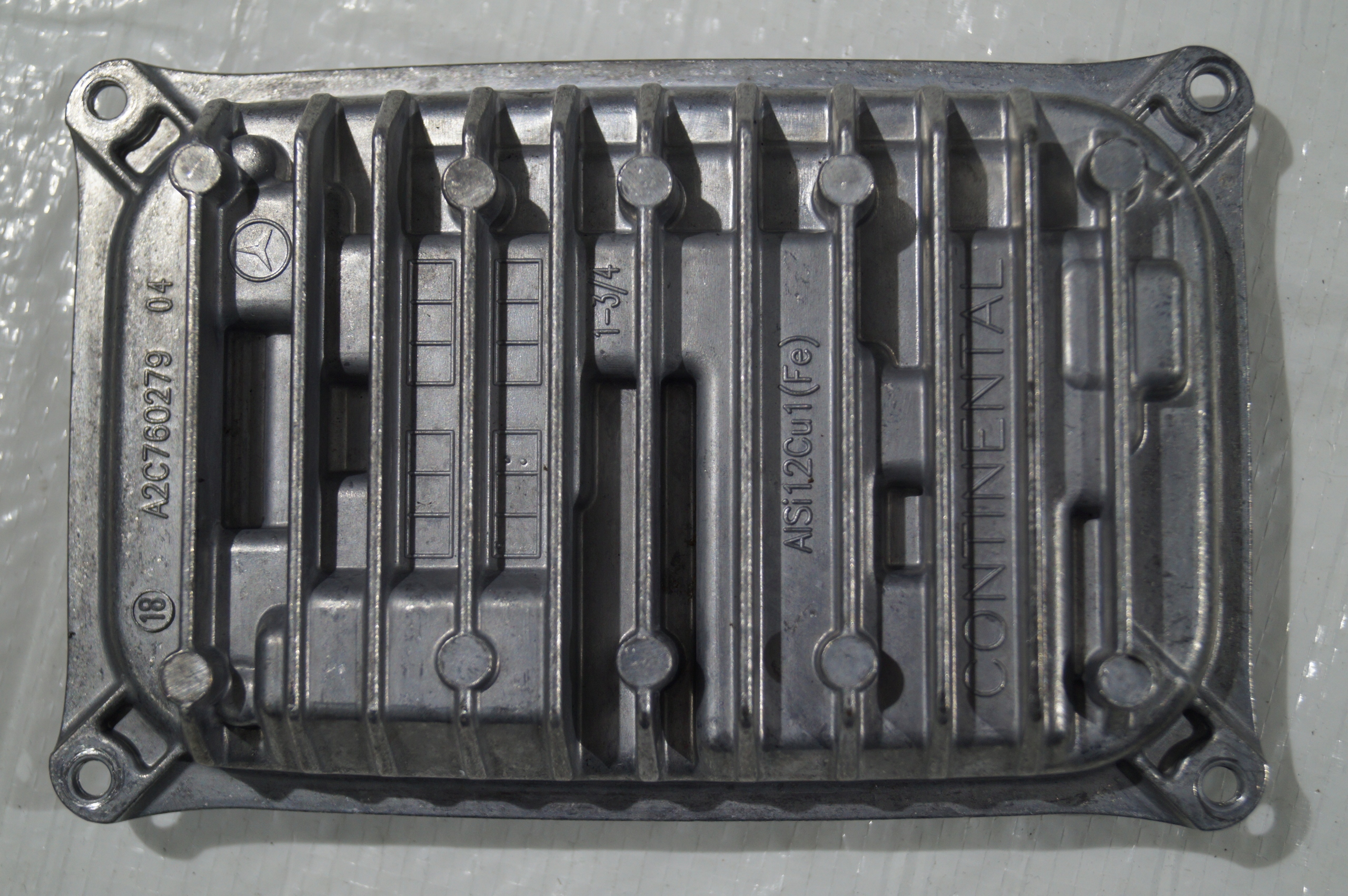 control unit module MERCEDES C-KLASA E-KLASA S-KLASA A2239009115 A2239018305