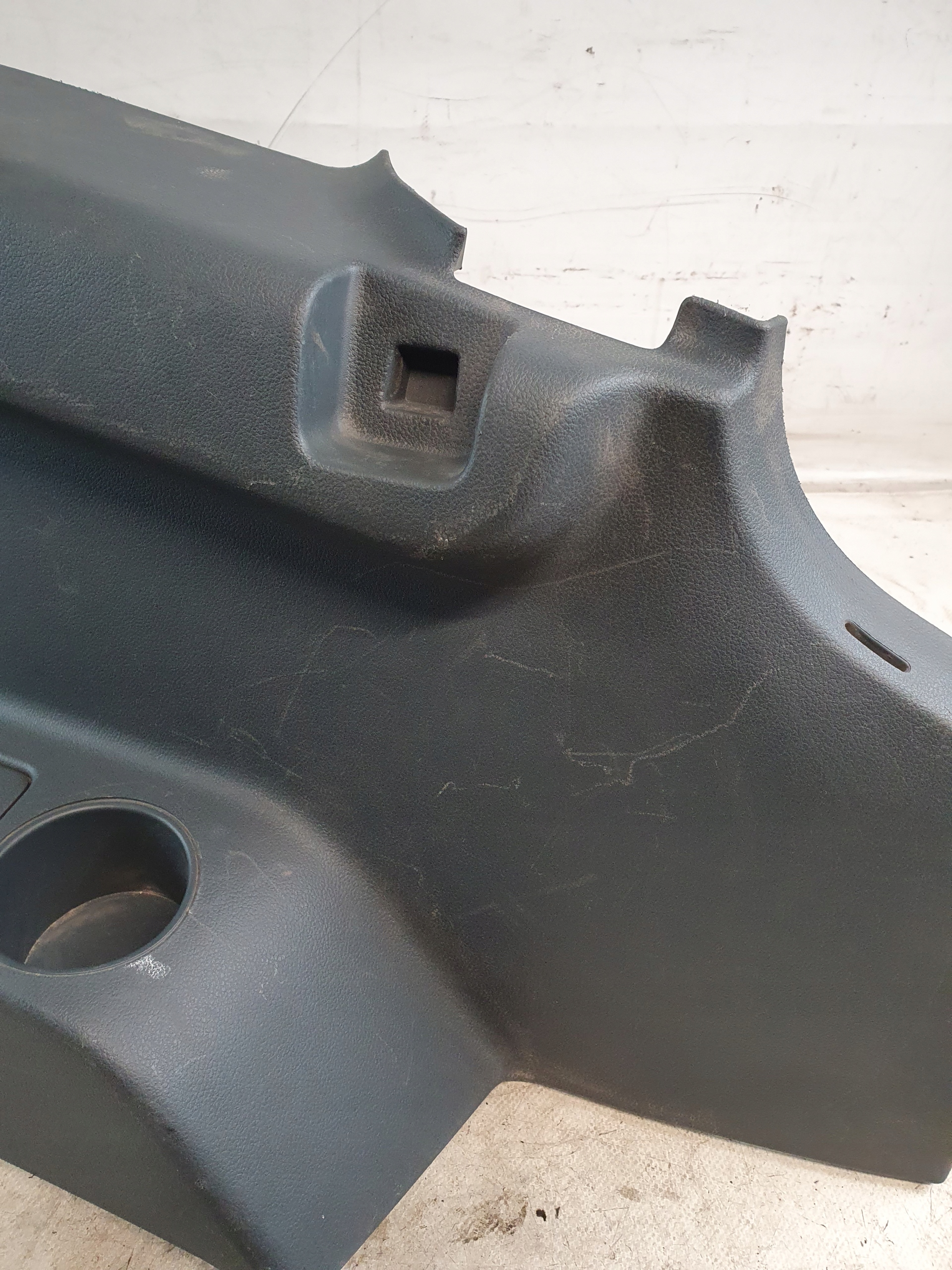 boot upholstery left upholstery OE AM51U46809 FORD GRAND C-MAX
