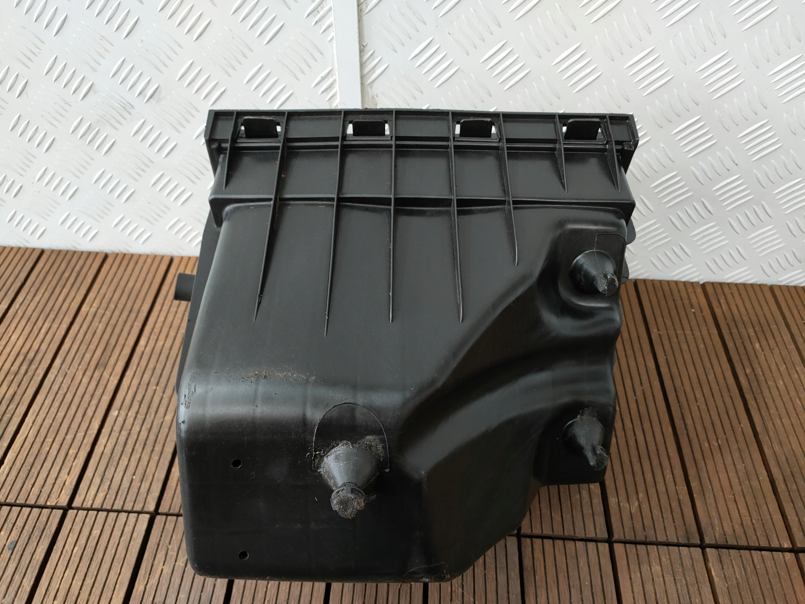 CHRYSLER DODGE NITRO 07-12 4.0 V6 TPTE Gehäuse filter luft 04880288AD