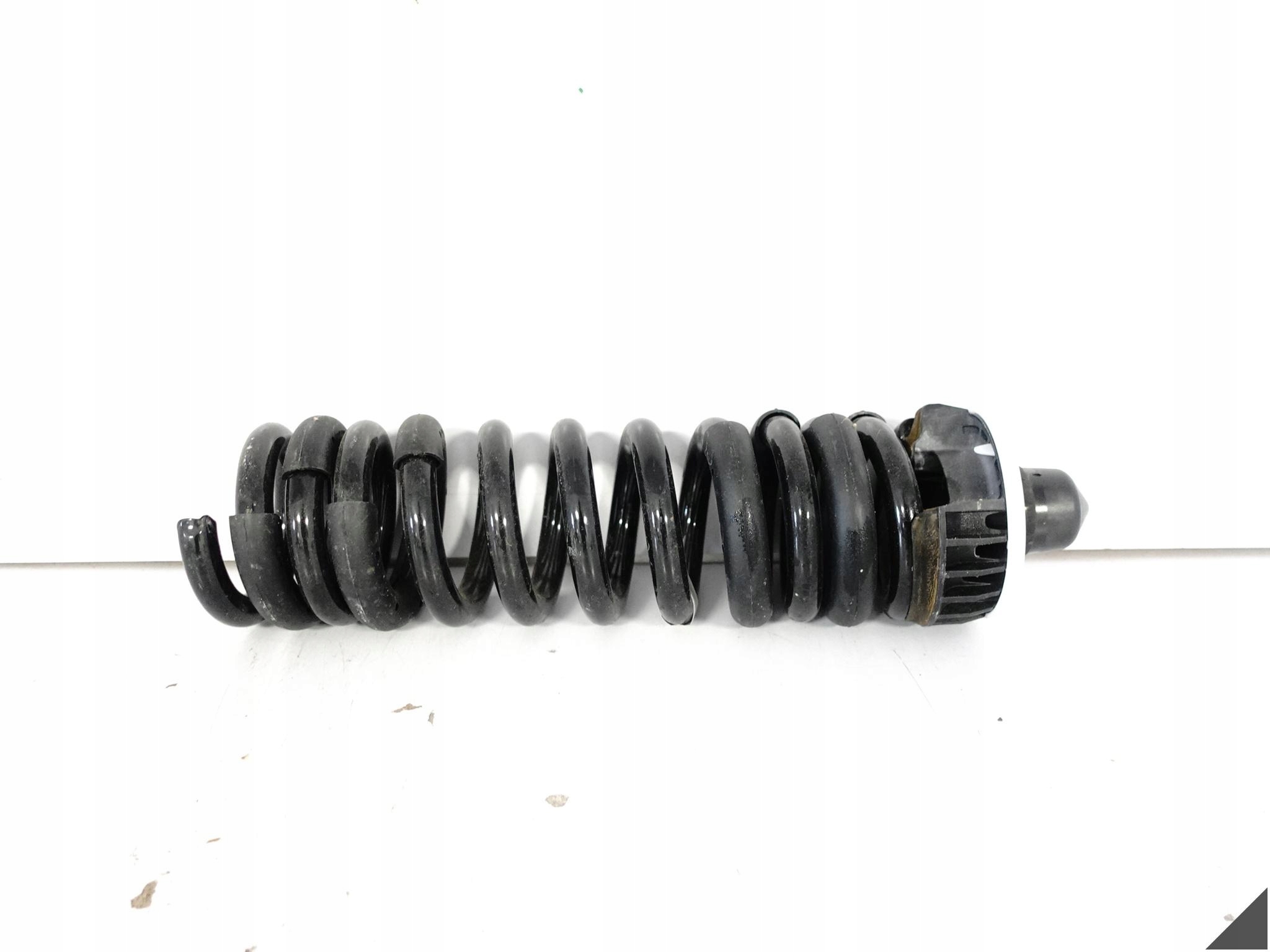 BMW M3 G80 G81 M2 G87 M4 G82 G83 spring springing rear part left = right