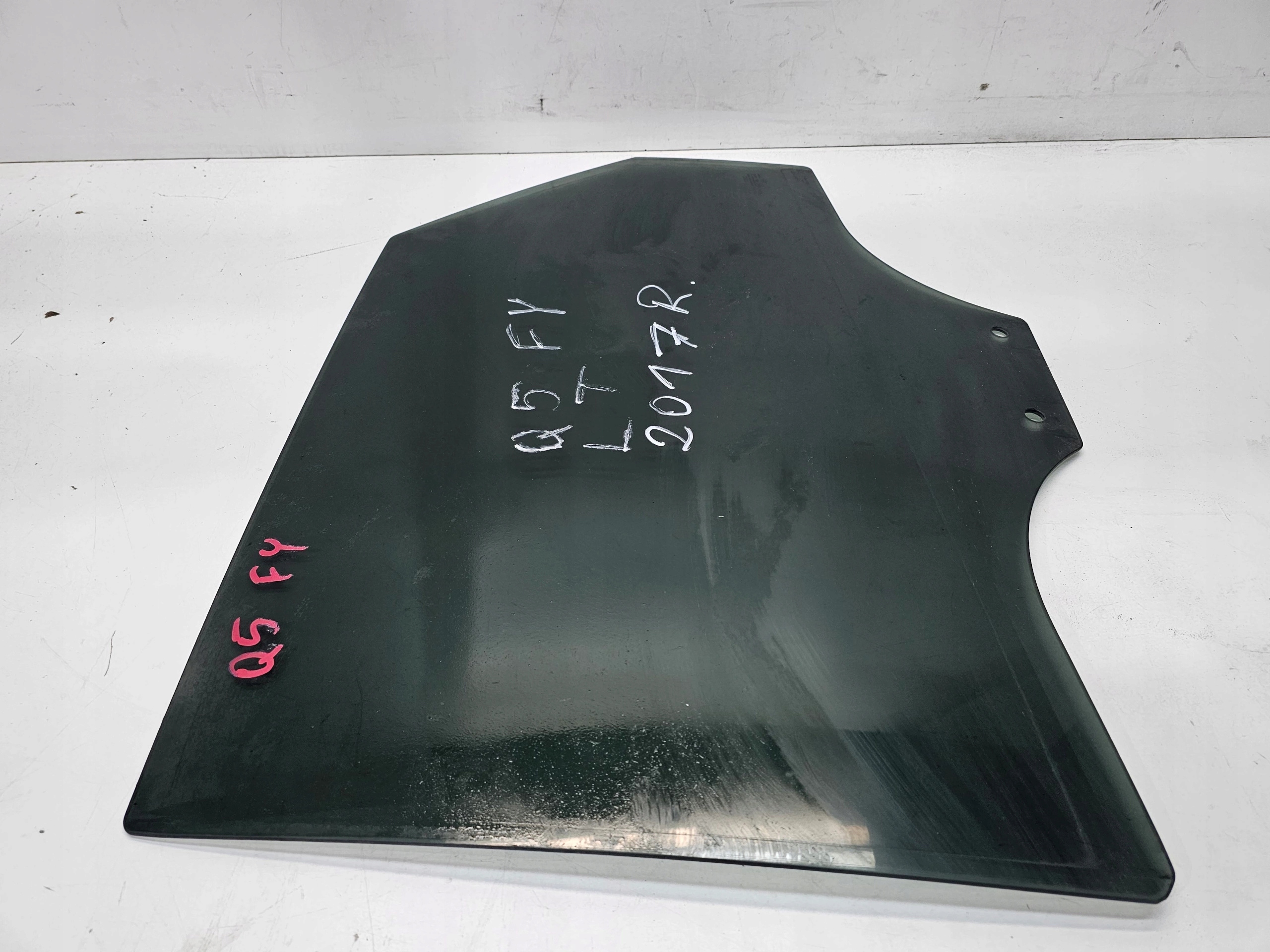 window side door left rear part AUDI Q5 FY 80A 2017 ROK 80A845205A