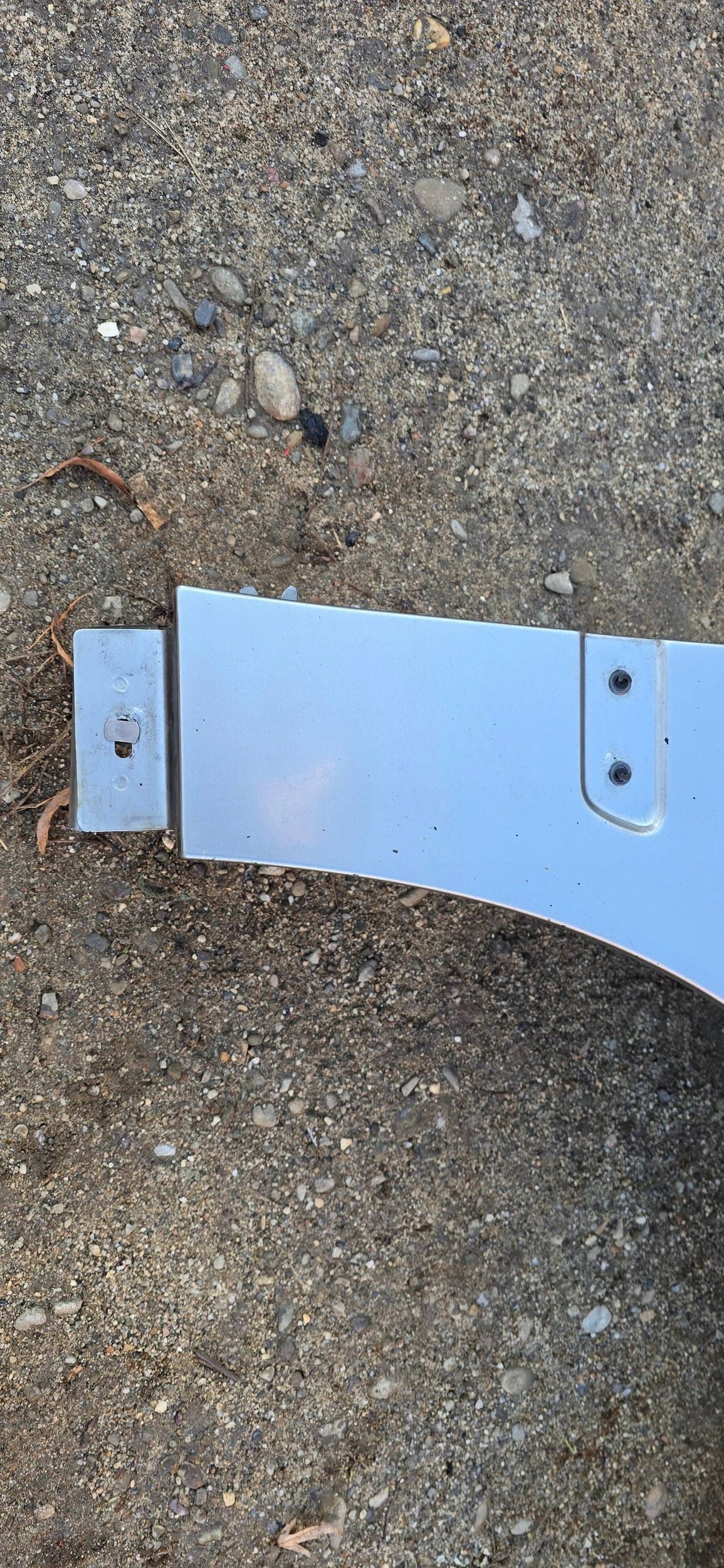 fender right front SAAB 9-5 SREBRNY