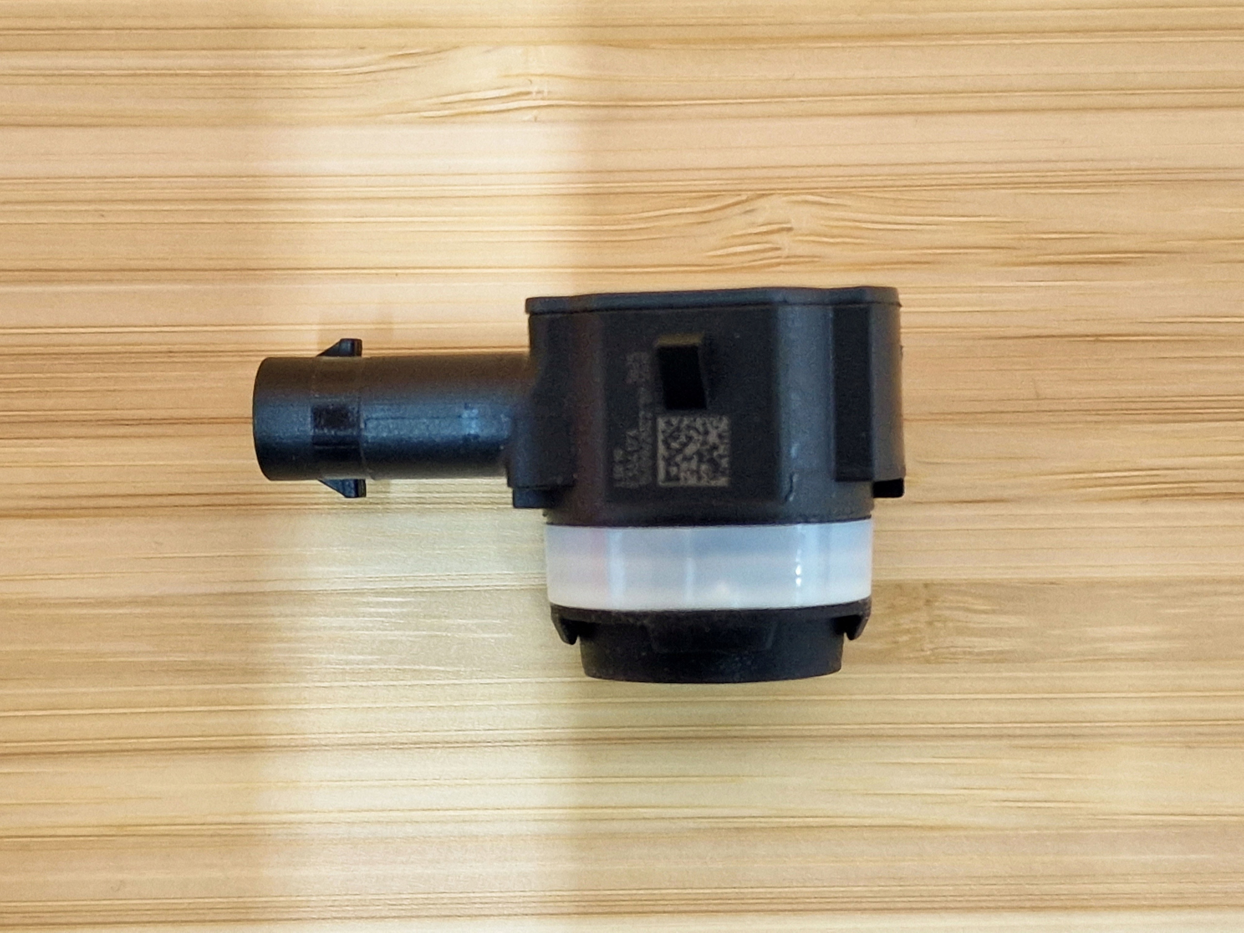 BMW 7 G70 X7 G07 LCI Sensor Parken PDC Farbe C36 5A2DA30