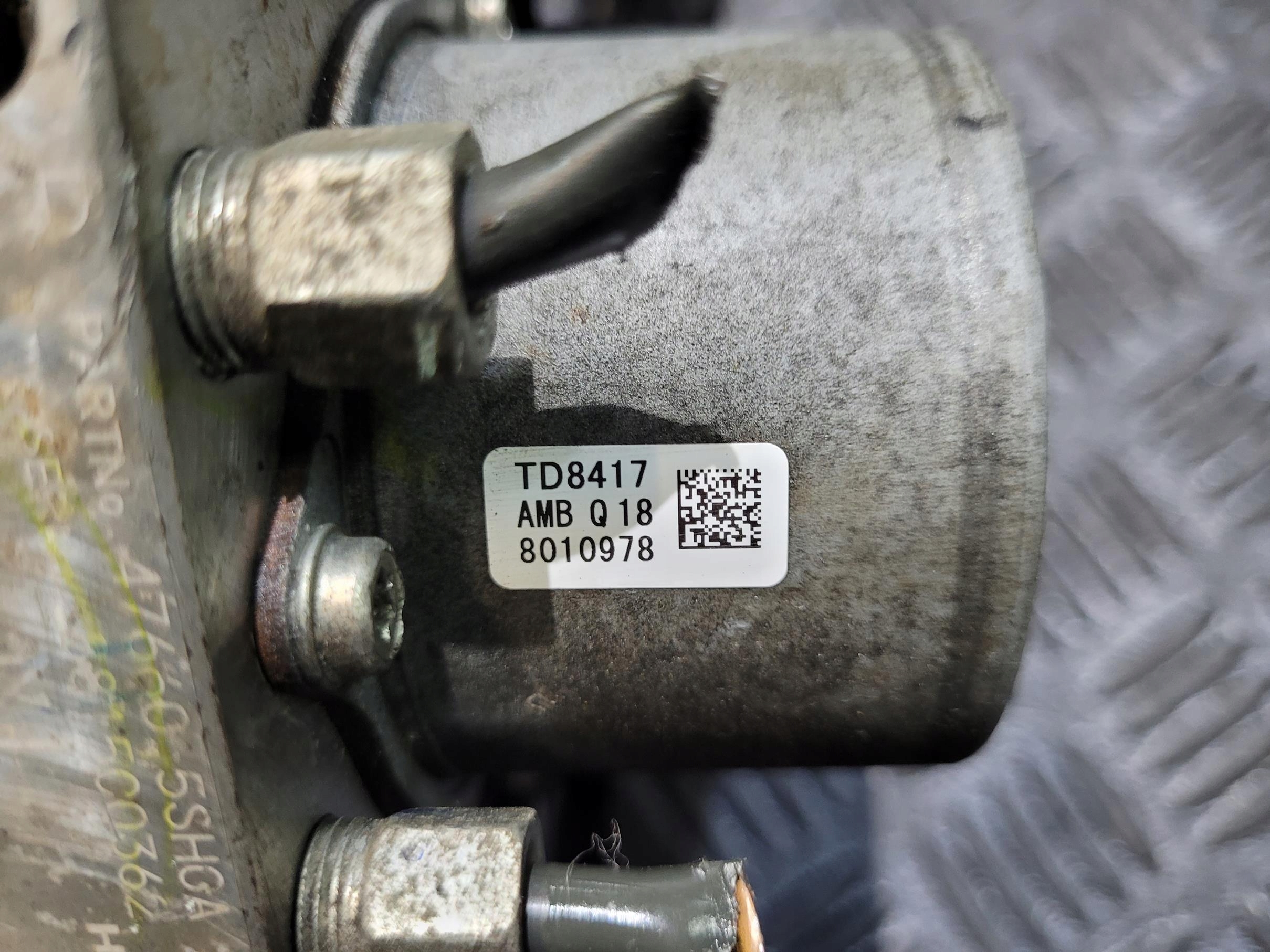 Pompa ABS 476605SH0A NISSAN LEAF II ZE1