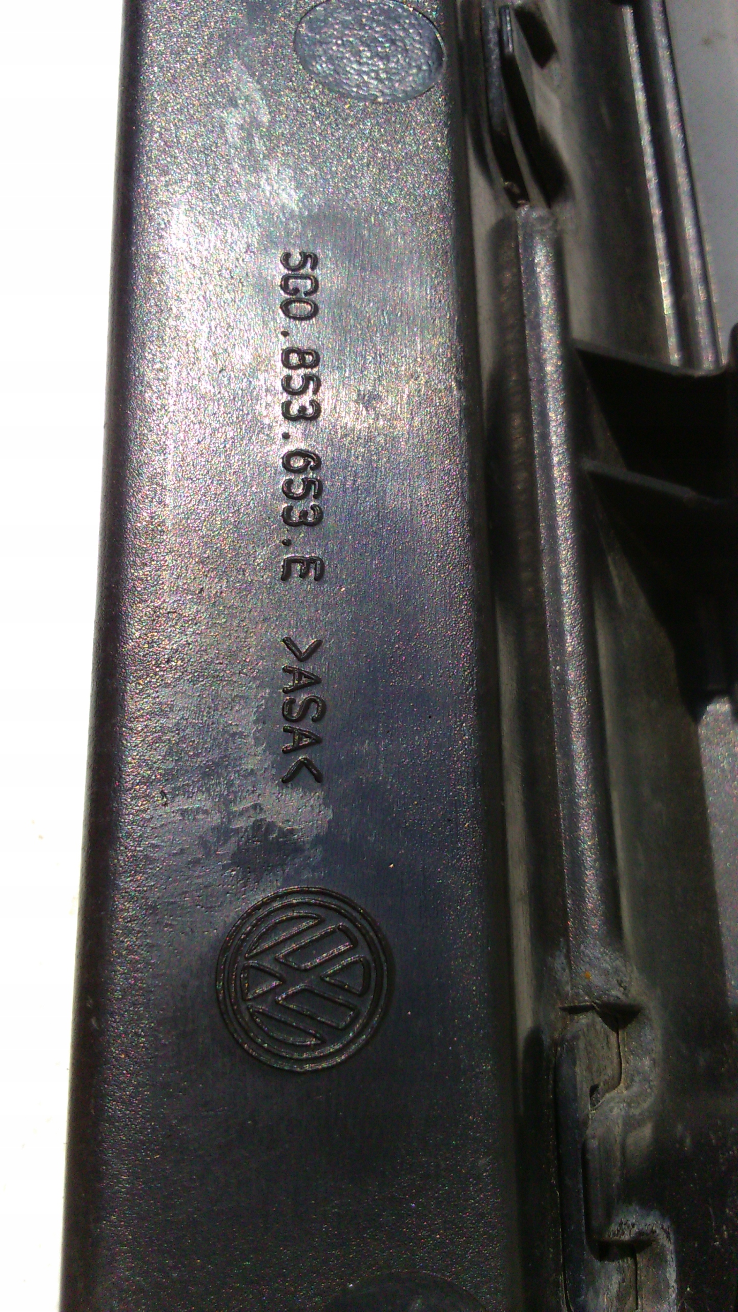 vw GOLF VII решетка радиатора 5G0853653E