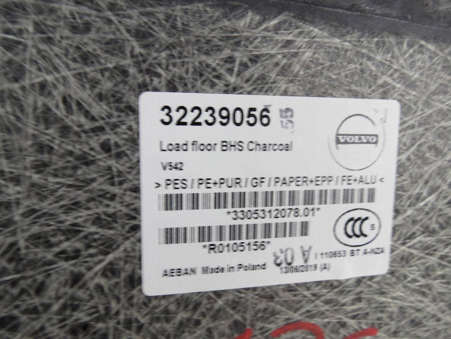 mats boot VOLVO V90 CROSS COUNTRY 32239056